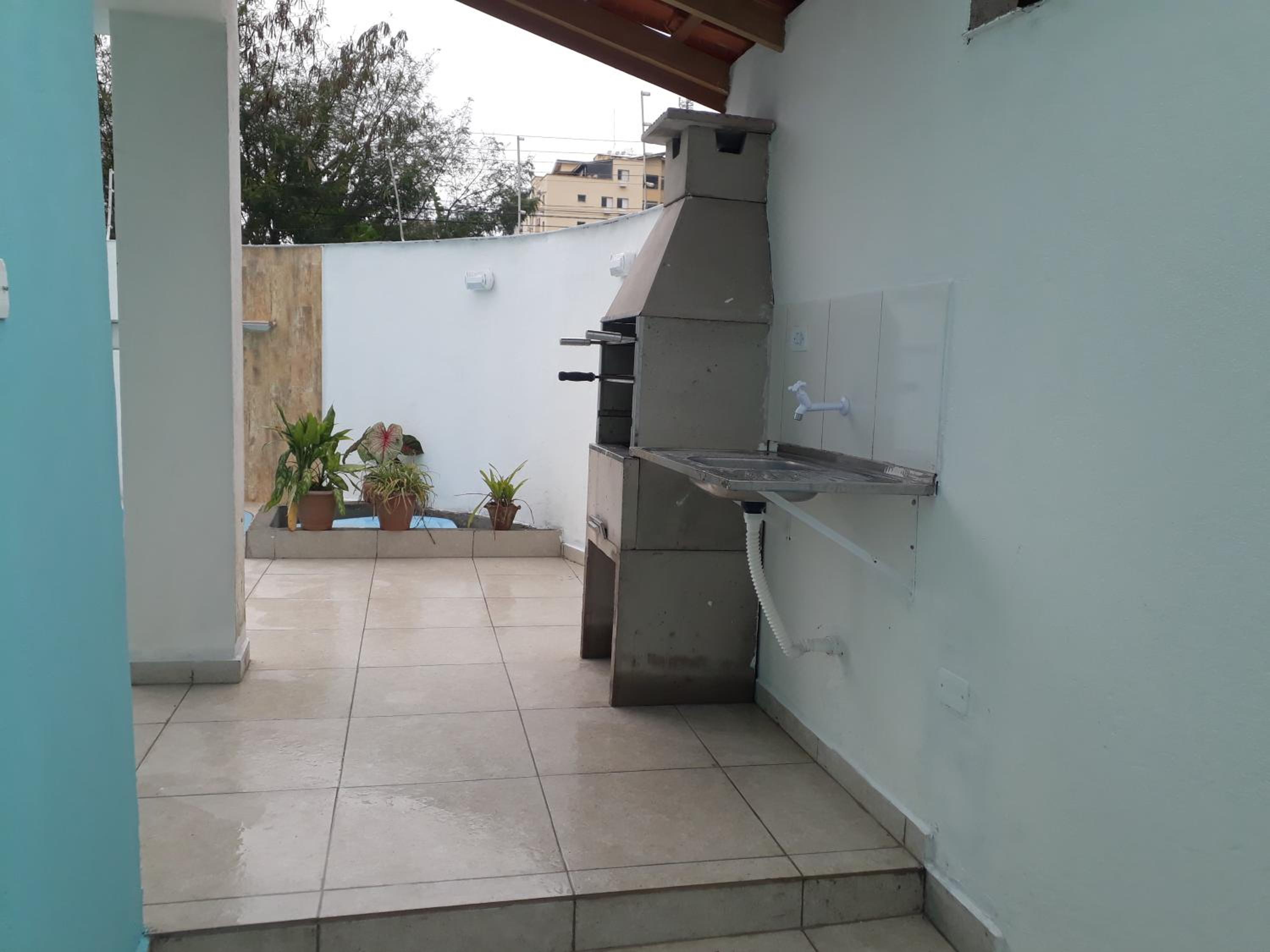Sunny apartamentos de 1 e 2 dormitórios na Martin de Sá próximo a praia