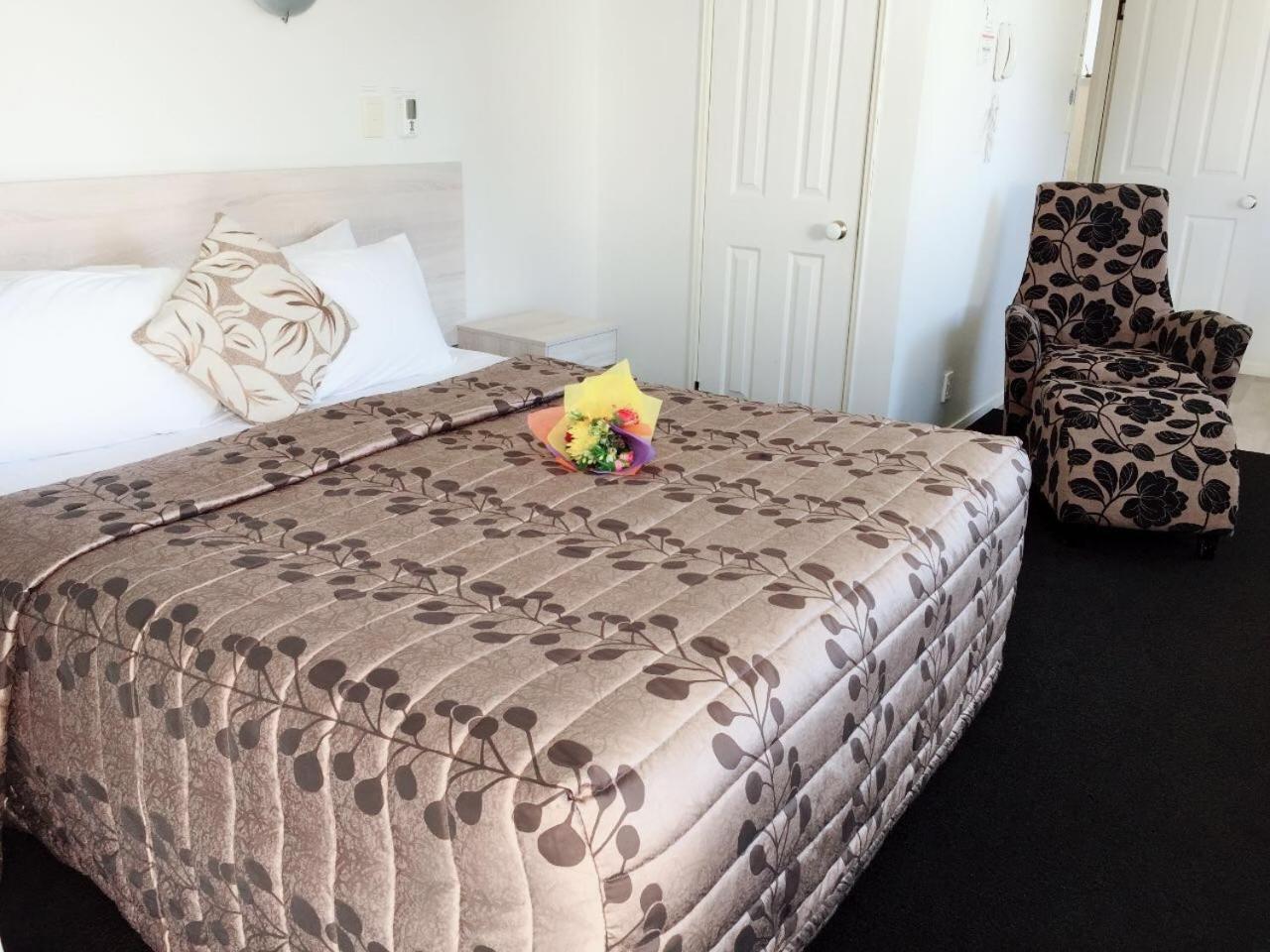 Rose Court Motel