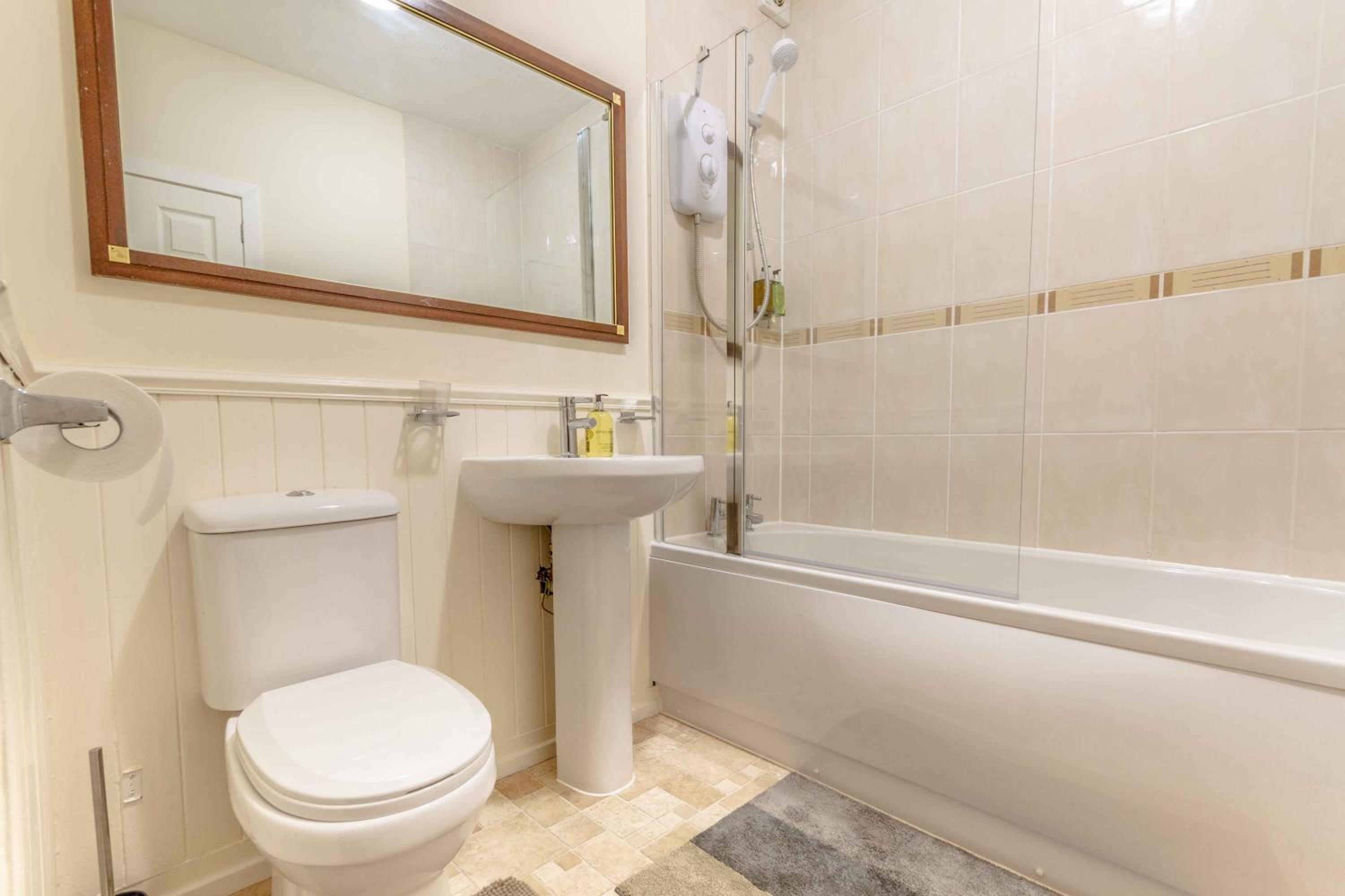 Stirling Central Apartment view 5
