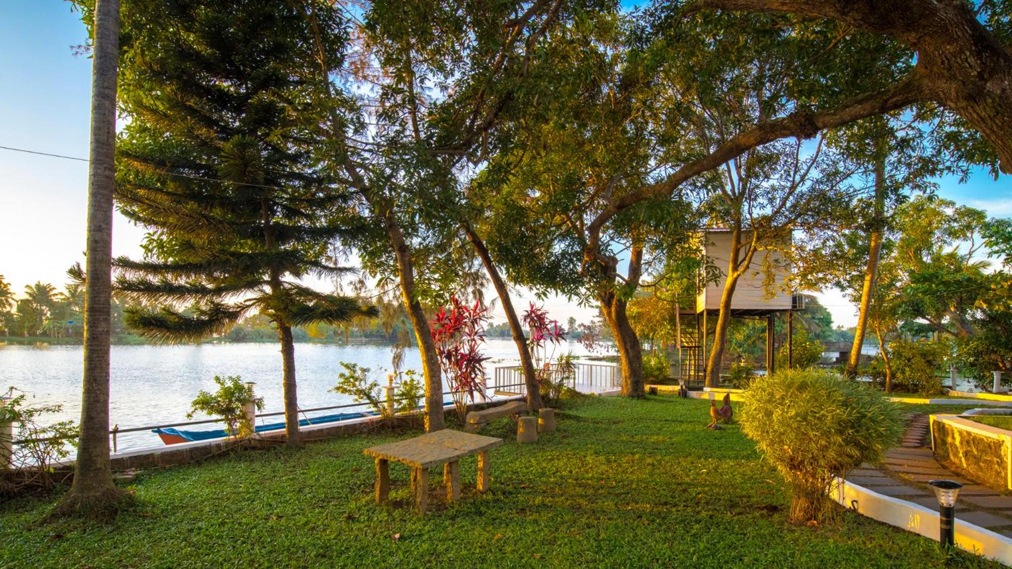 Warmth Lake Haven