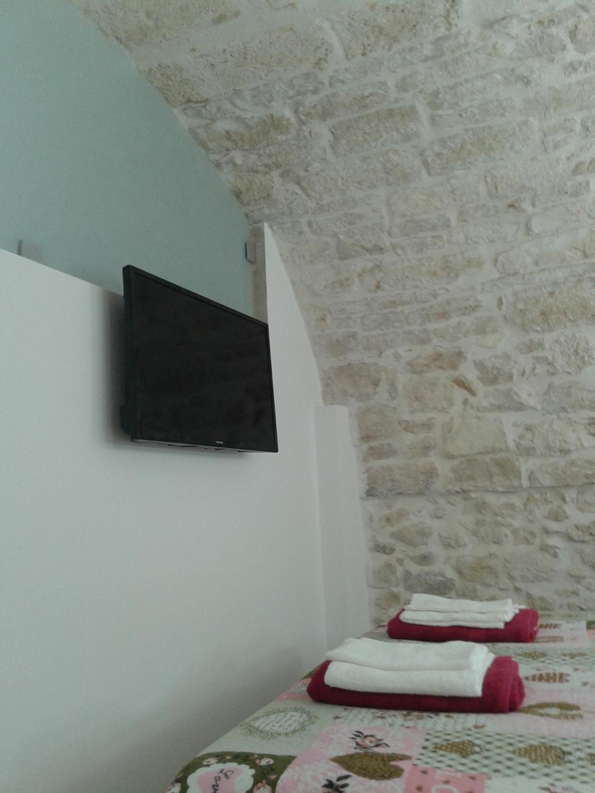 Photo 24