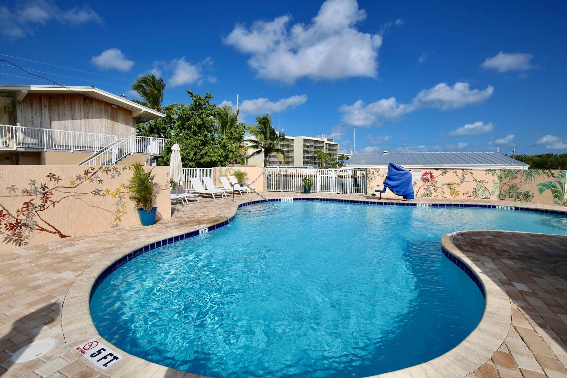 Gilbert's Resort & Marina