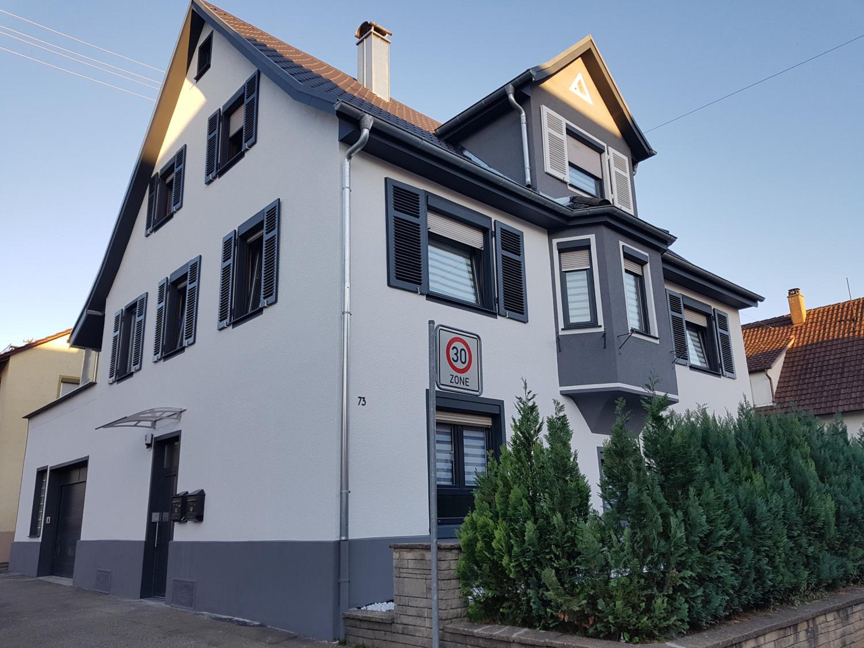 Maria's Ferienwohnung - Modernitat trifft Eleganz - Property Image 2