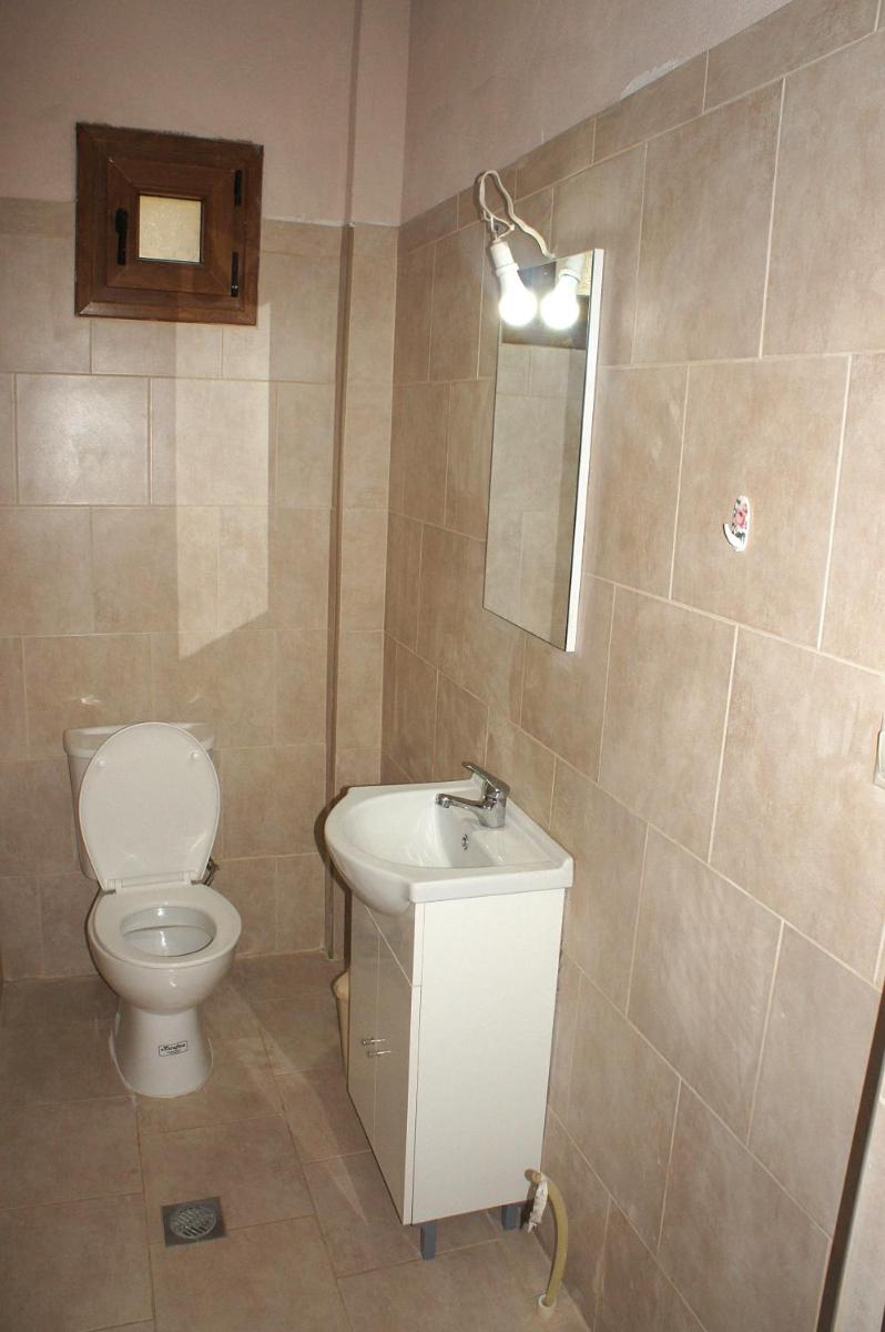 Photo 33