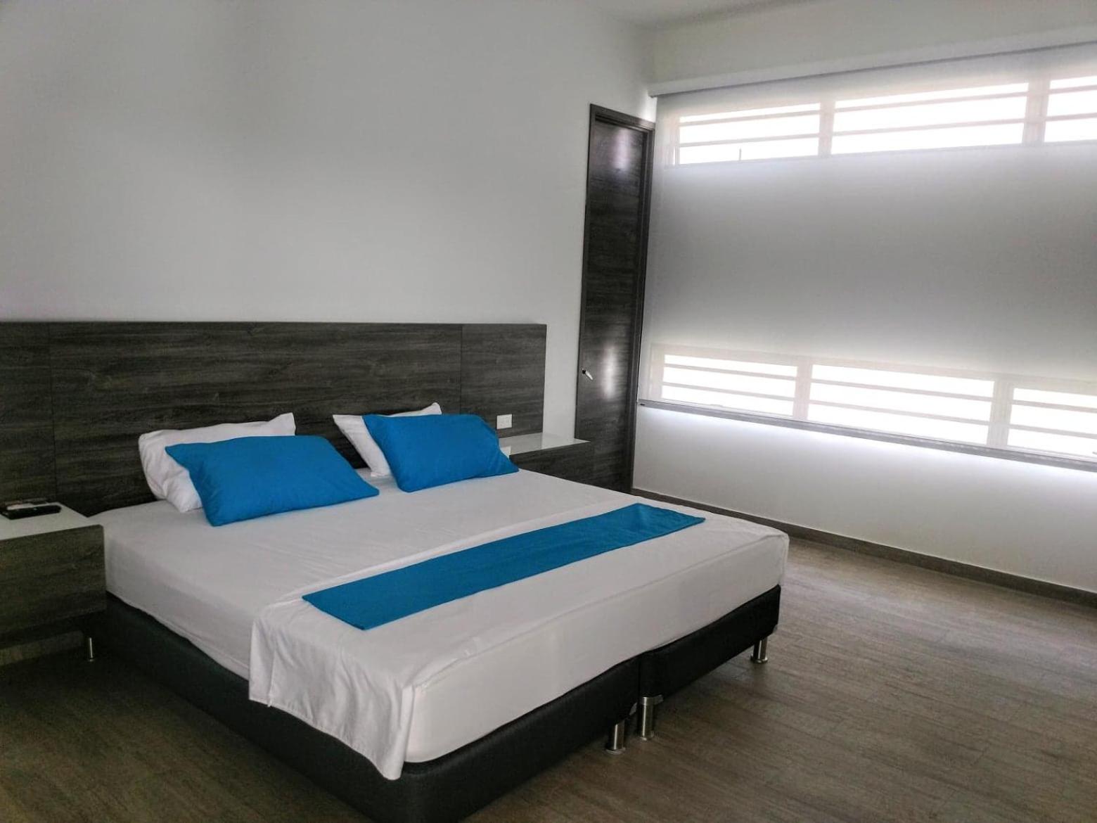 Hostel Laguna Salá By FSL