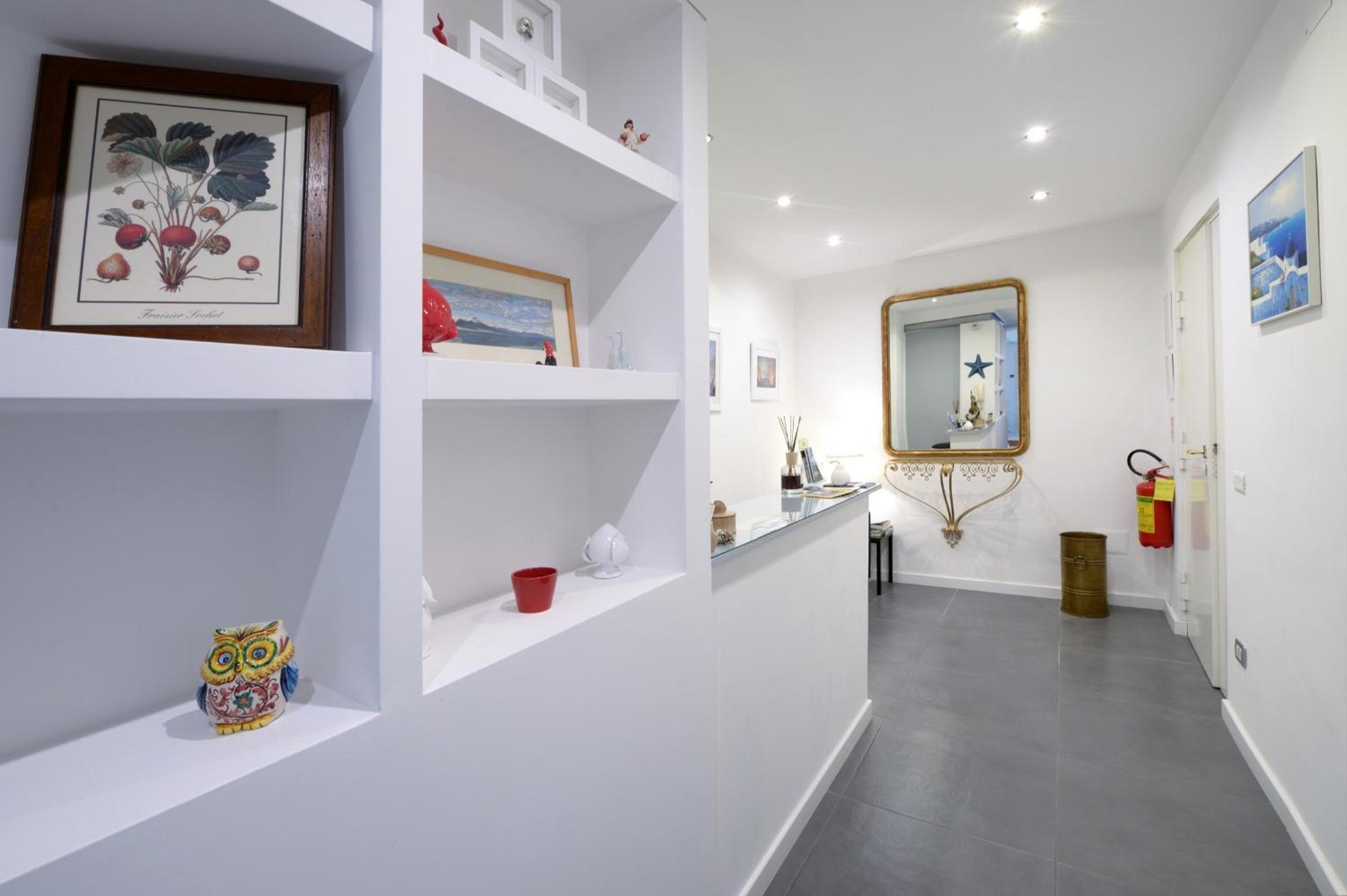 Il Sanfilippo en Naples — recepcion & lobby