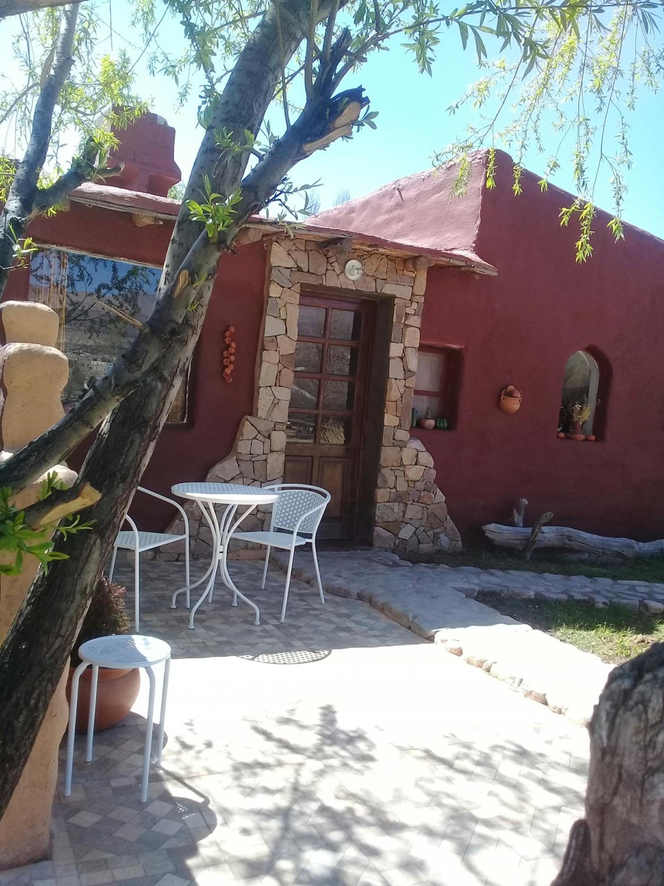 Cabaña El Cardón,casita en el campo quebradeño