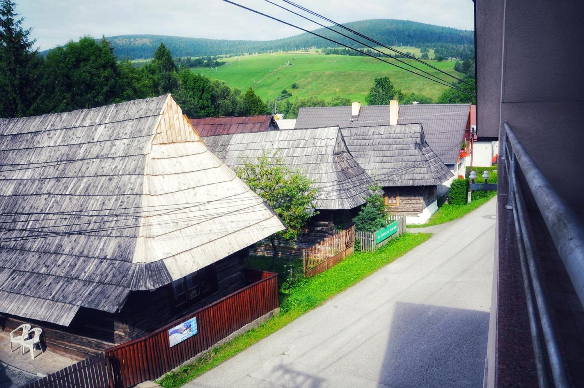 Photo 42