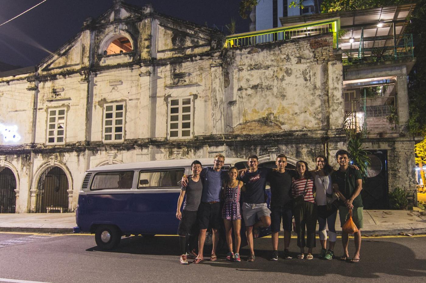 Chinatown Hostel by Mingle - Rooftop Private Jacuzzi with Bar