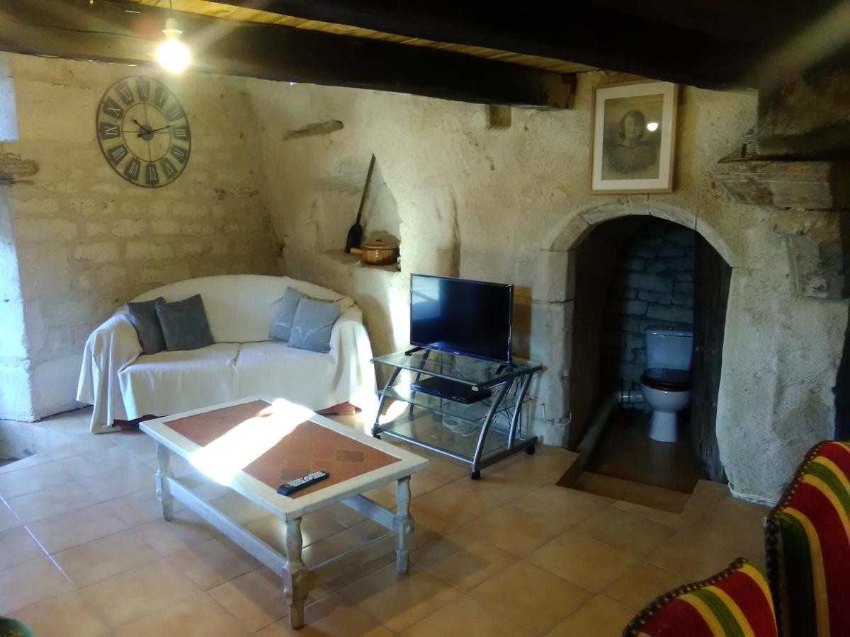 Manoir Le Cristal , grosses reductions sur les entrées du Futuroscpe, petites et grandes chambres familiales