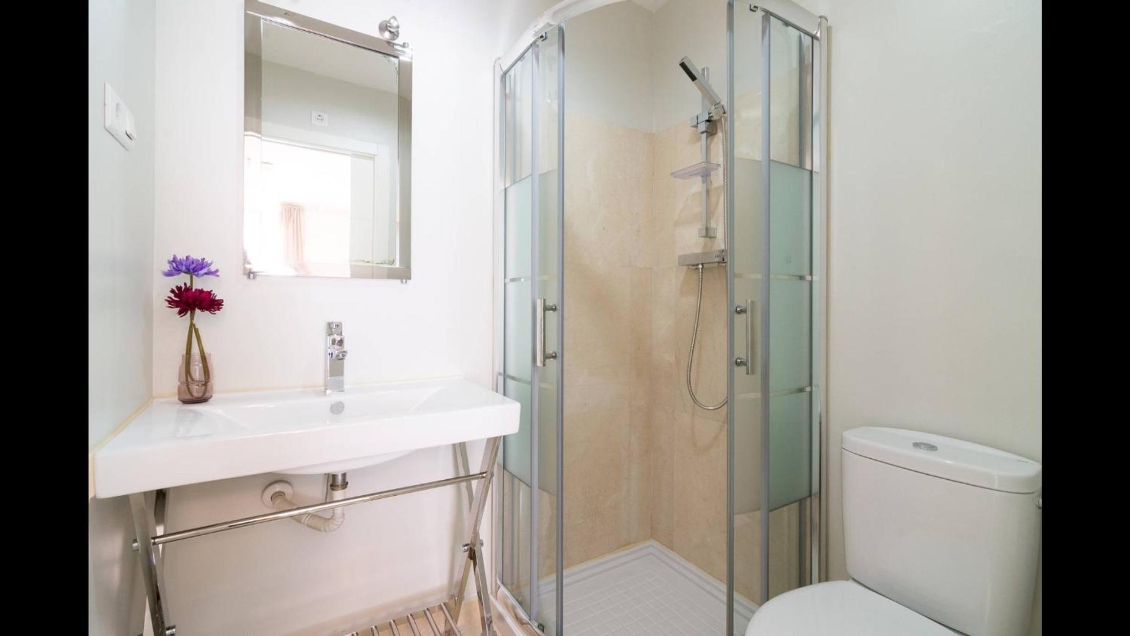 Kentia Rooms