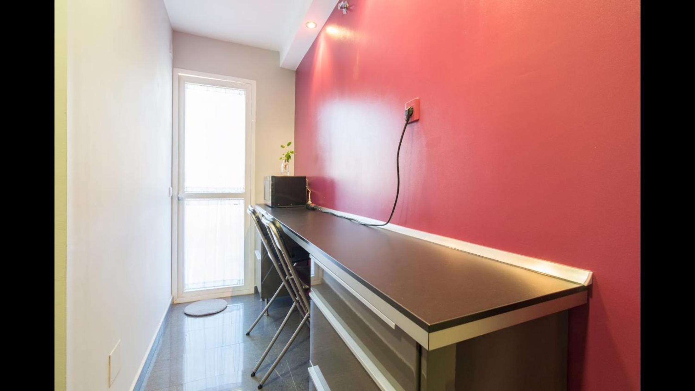 Kentia Rooms