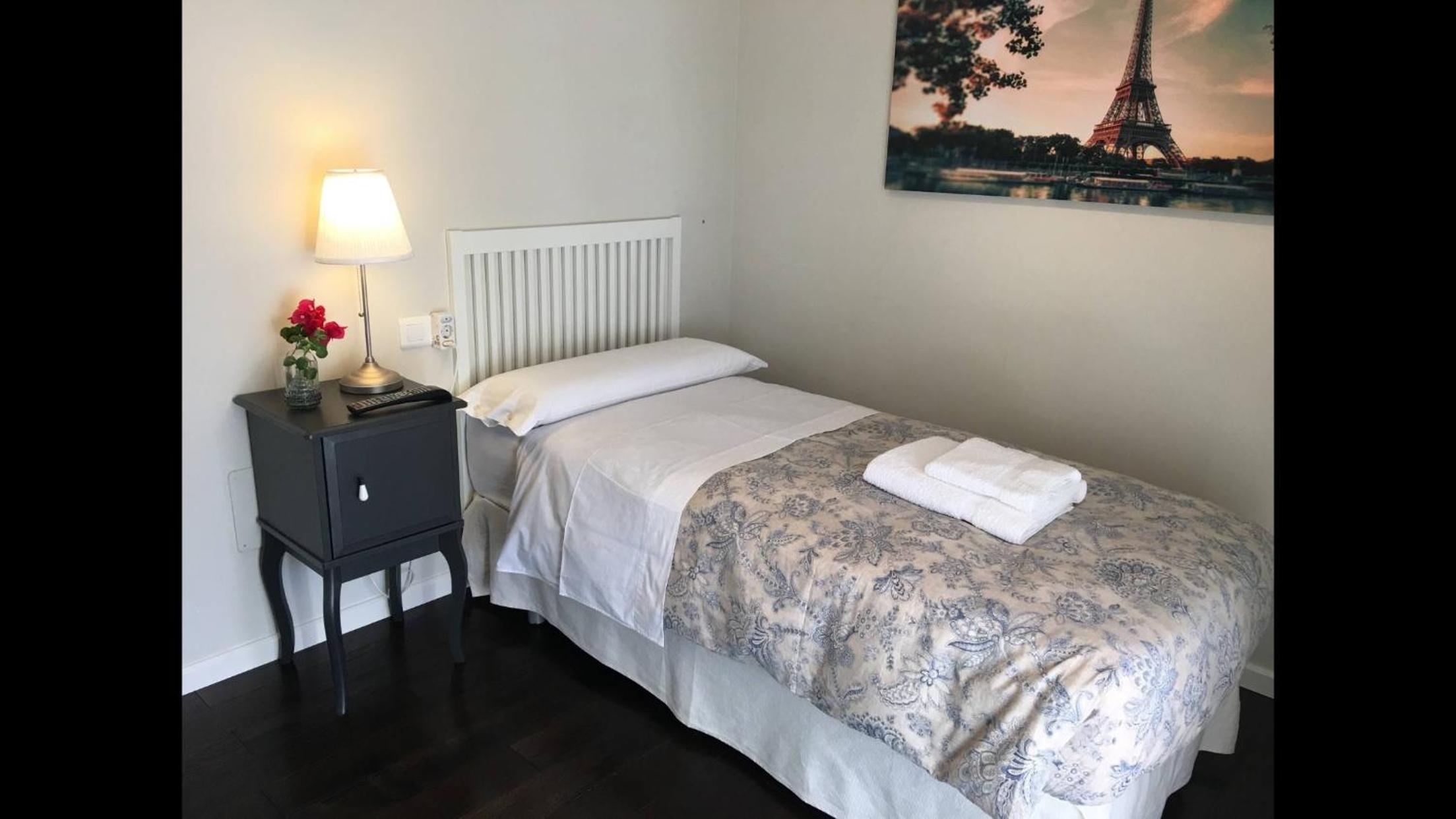 Kentia Rooms