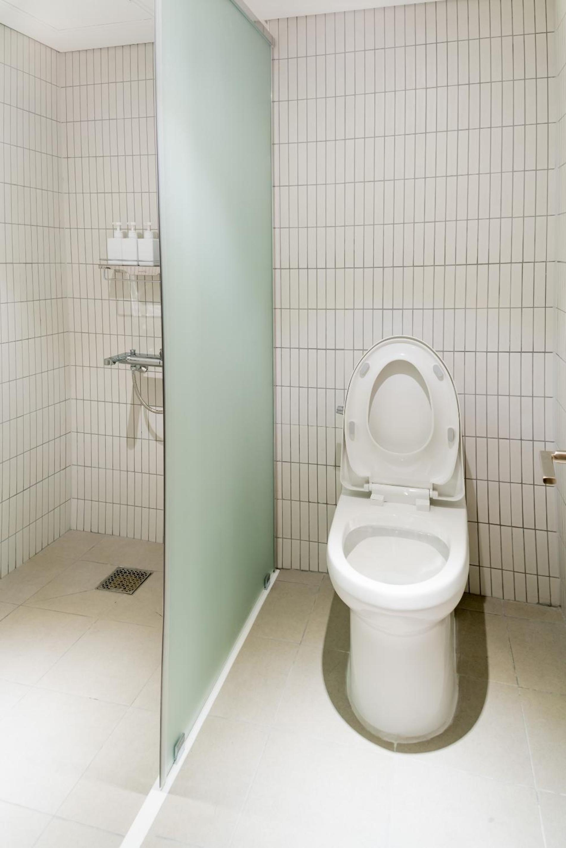 Upflo Hostel