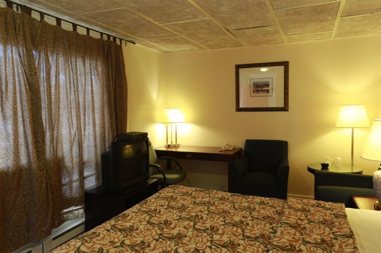 Motel Chez Nous