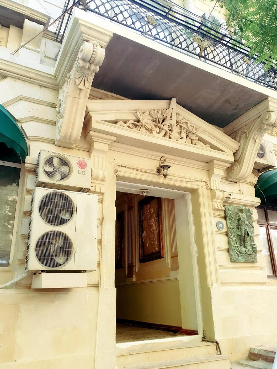 Central Apartment 