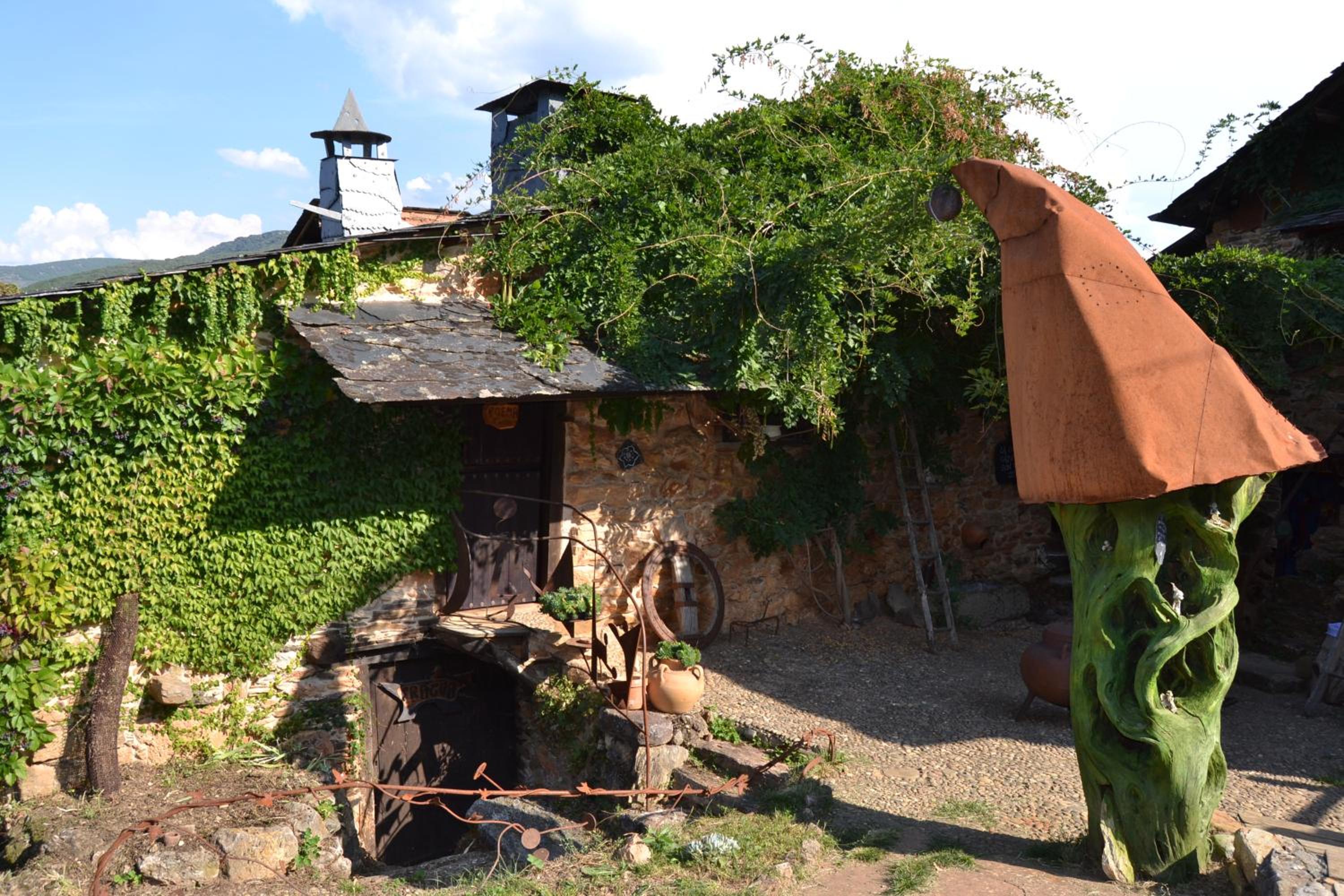 Photo 18