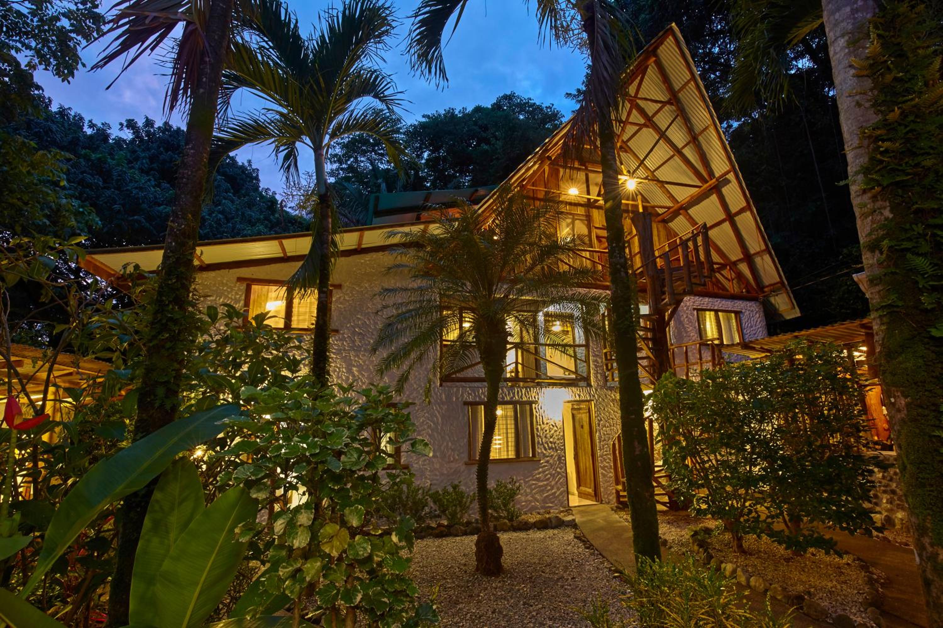 Hotel Entre Dos Aguas - Image 1