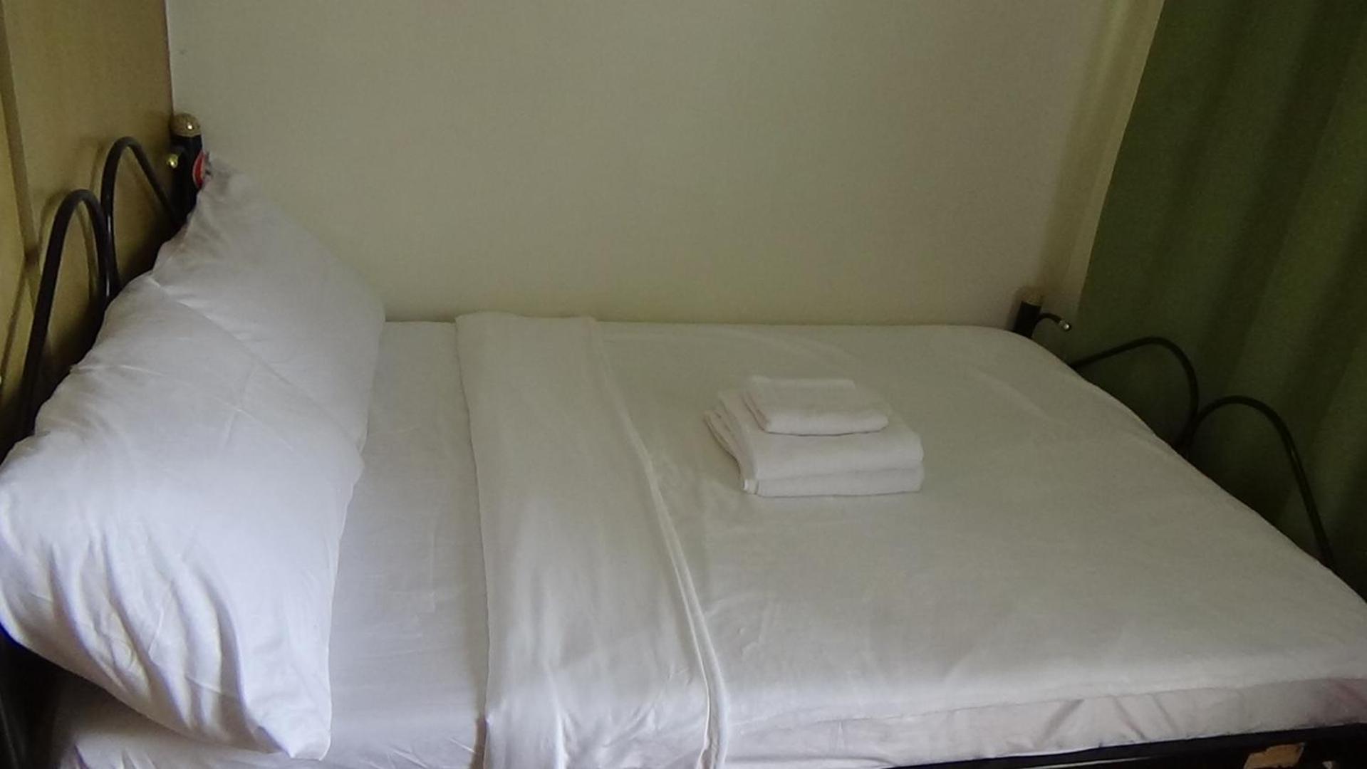 Cozy 1BR-Grace Residences view 2