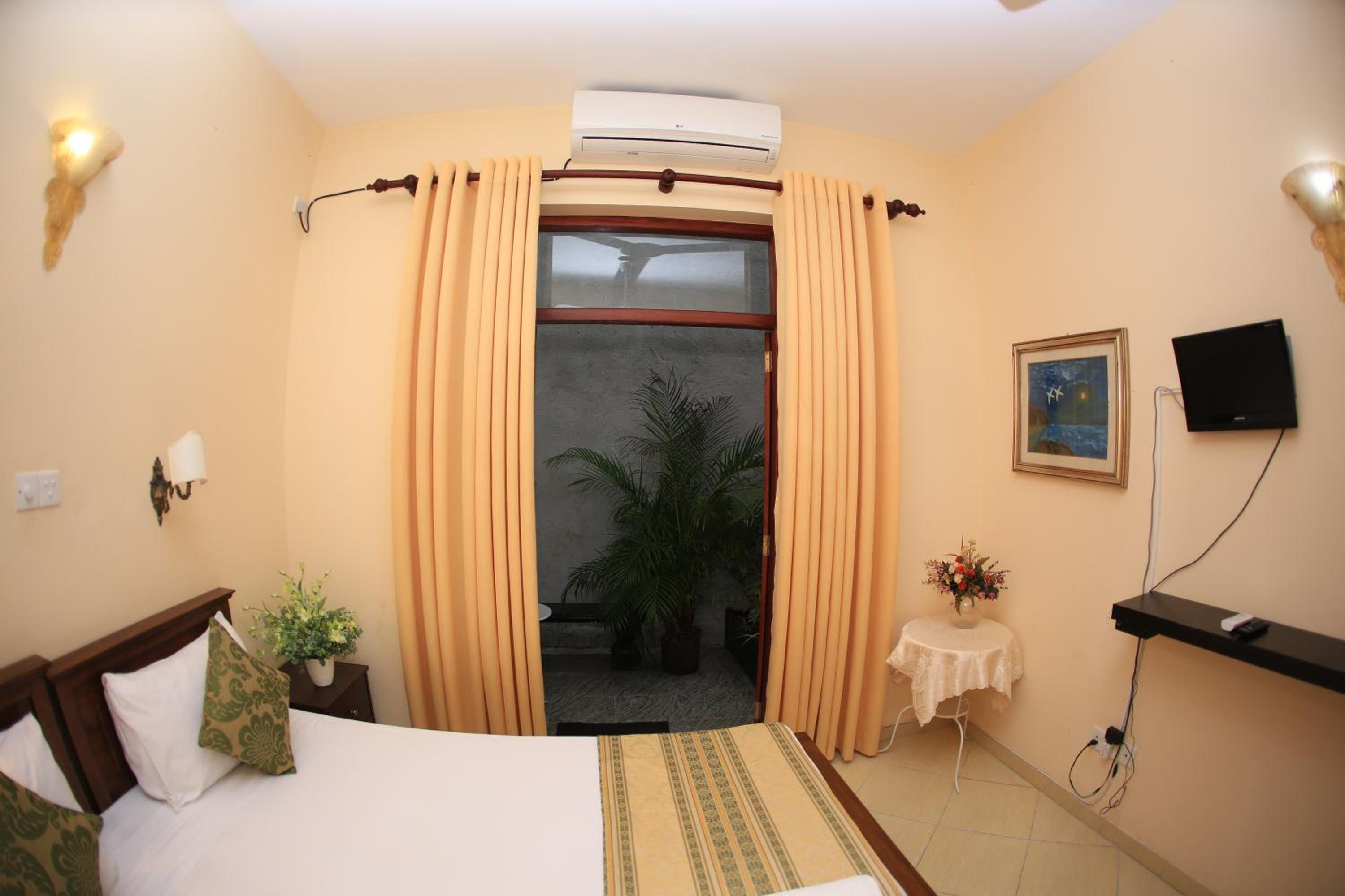 Fort Thari Inn