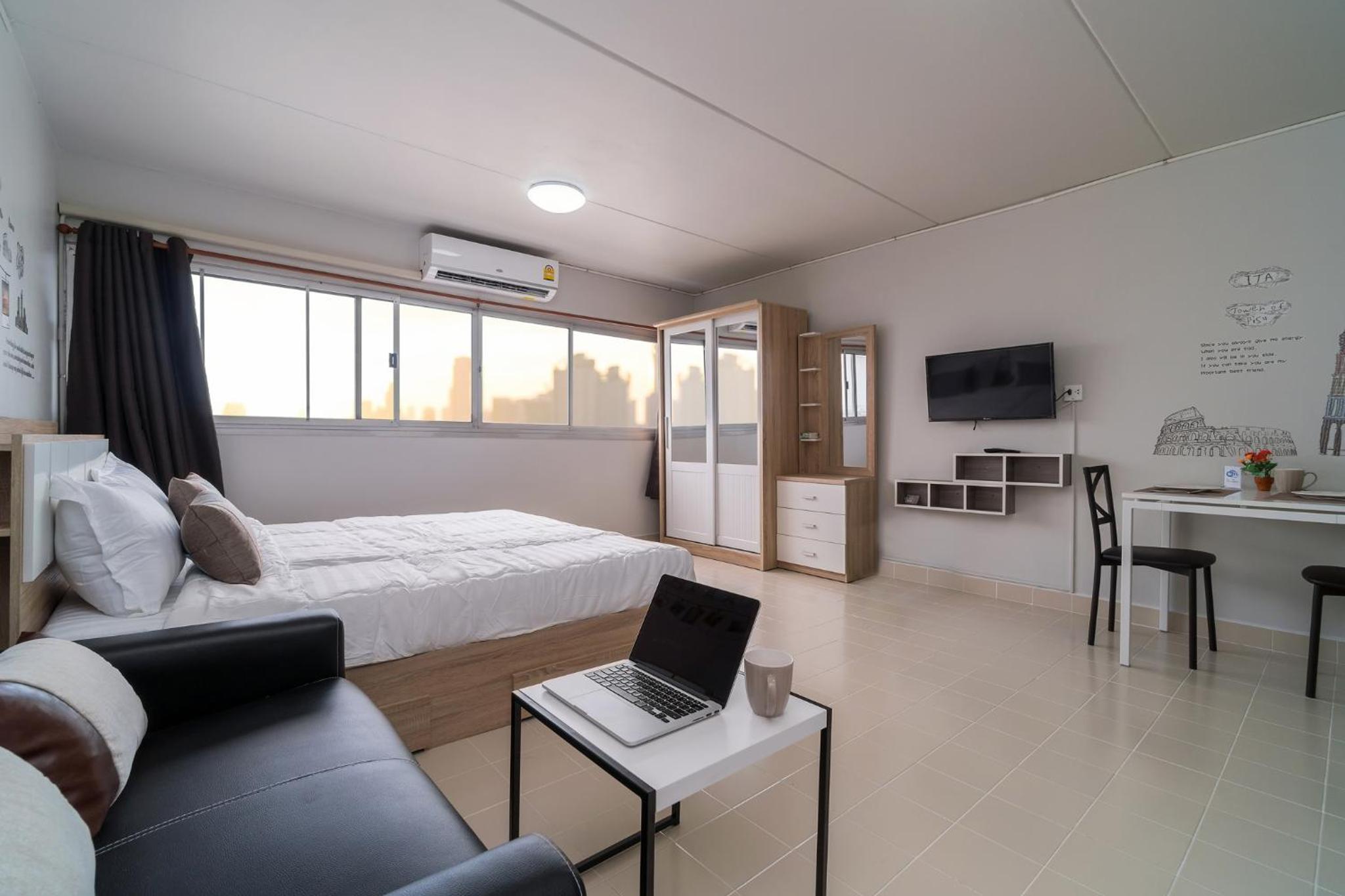 hotel room