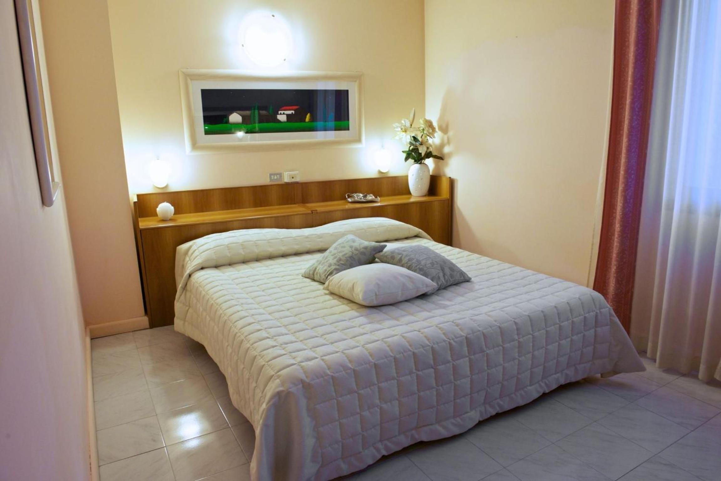Modena Vacations - Hotel Europa - Property Image 4