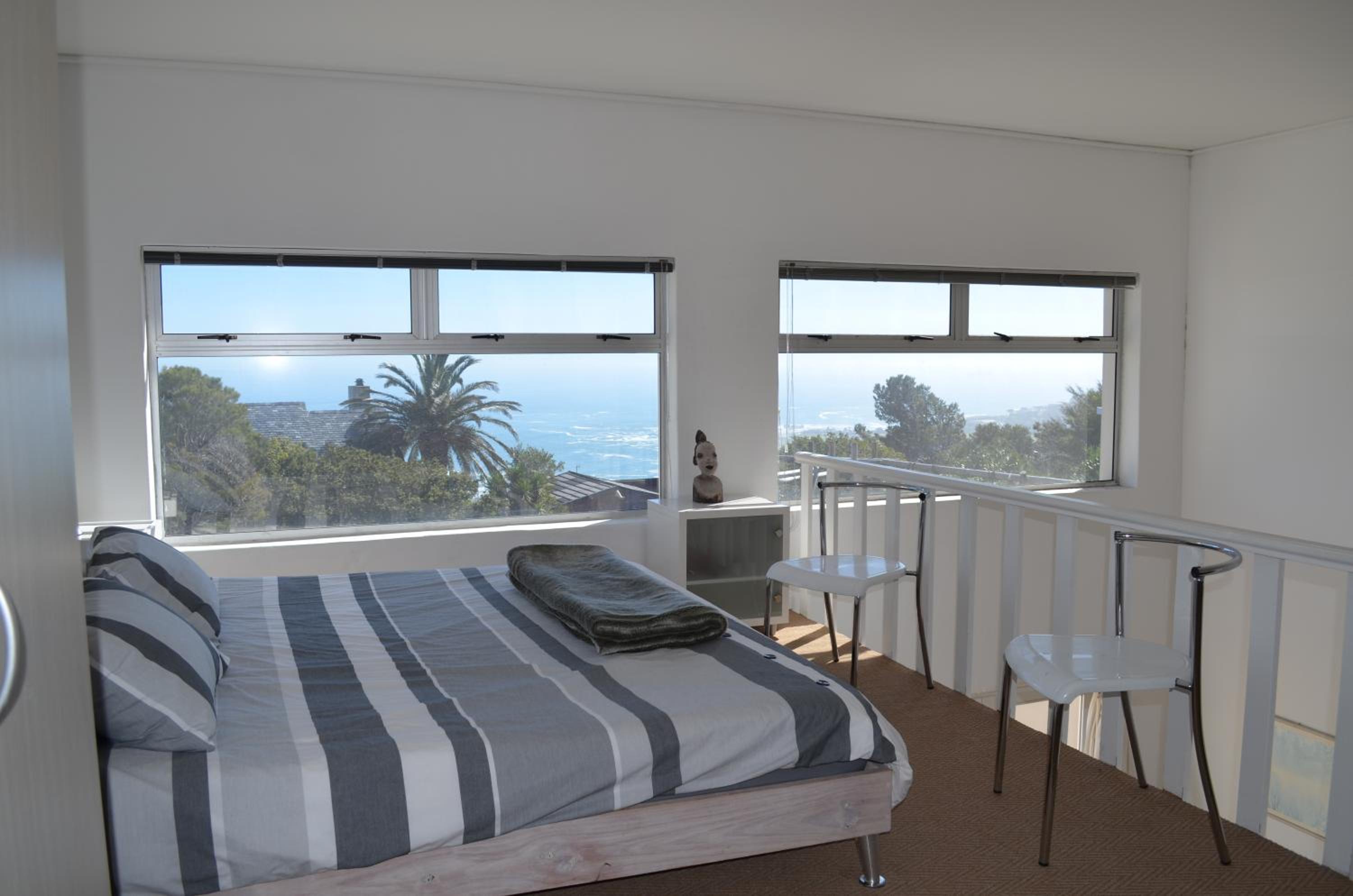 Atlantic Seaview Loft Apartment