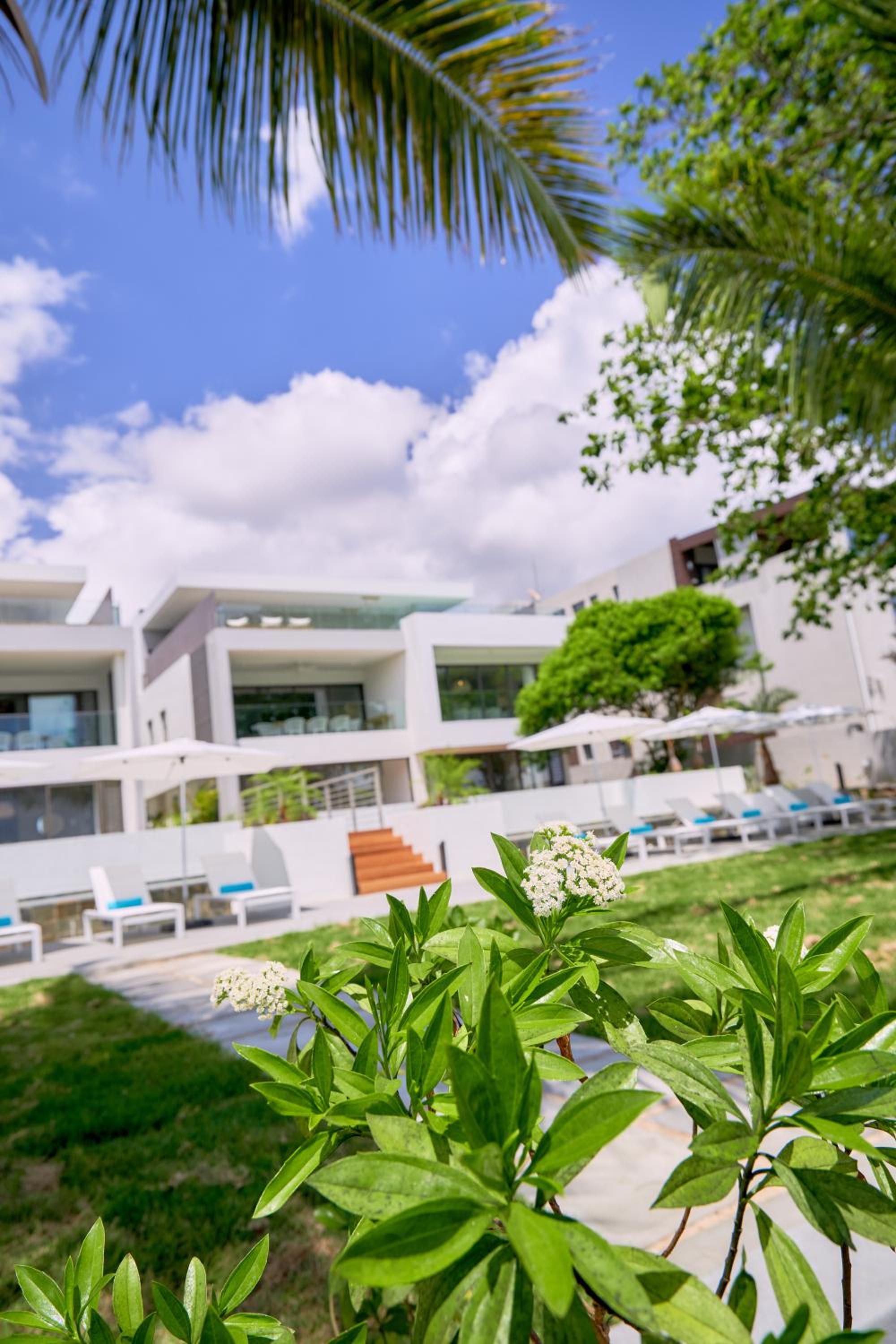 Les Estivales Beachfront Suites & Penthouses by LOV Mauritius view 2
