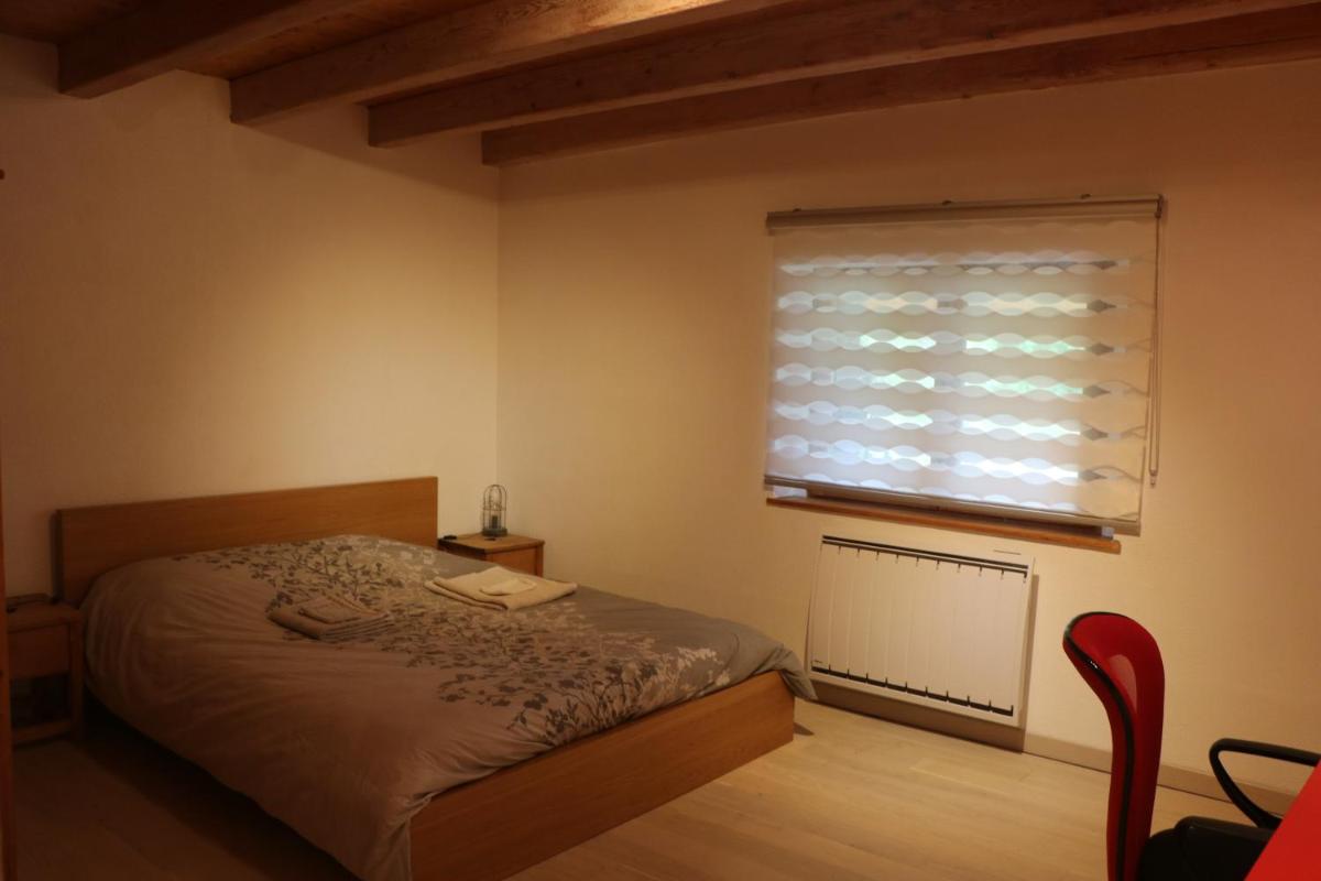 Le clos des Frasses view 2