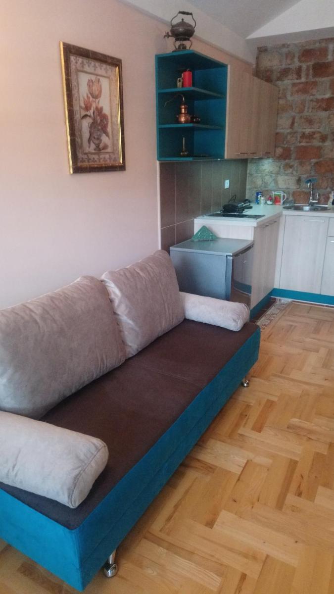 Photo 9