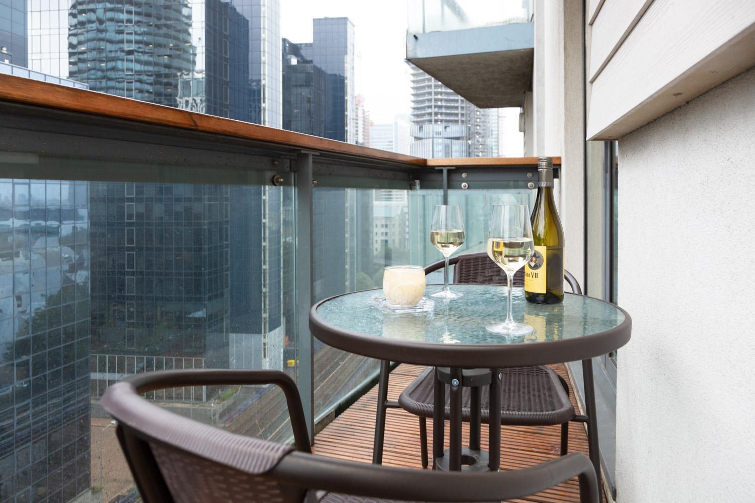 balcony