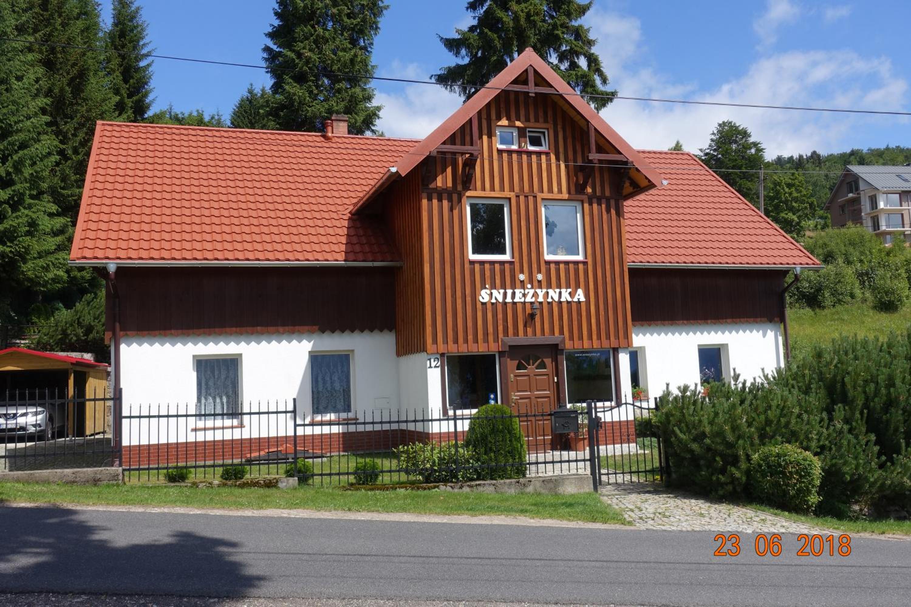 Photo 27