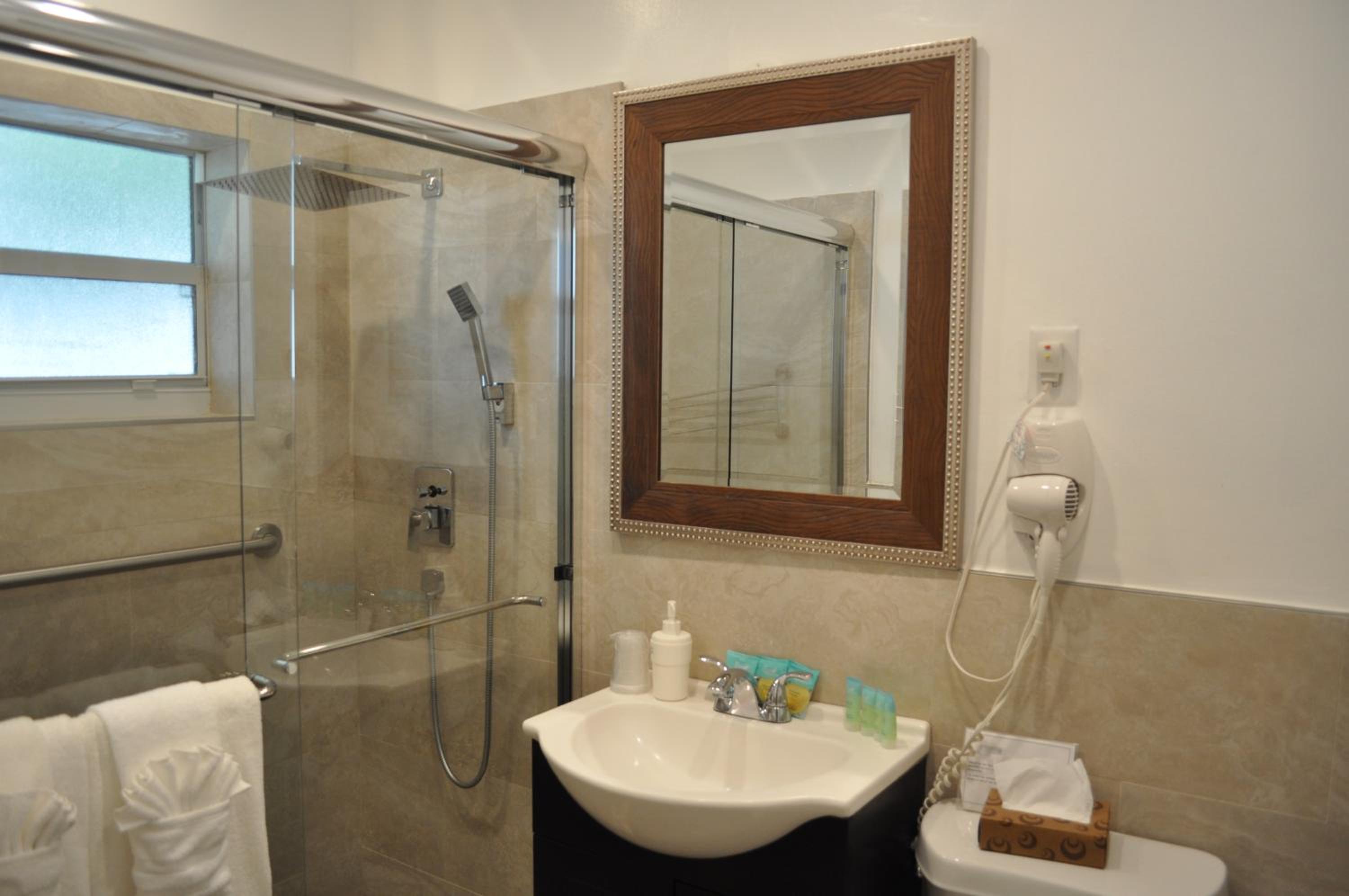 Fort Lauderdale Vacations - Best Florida Resort - Property Image 3
