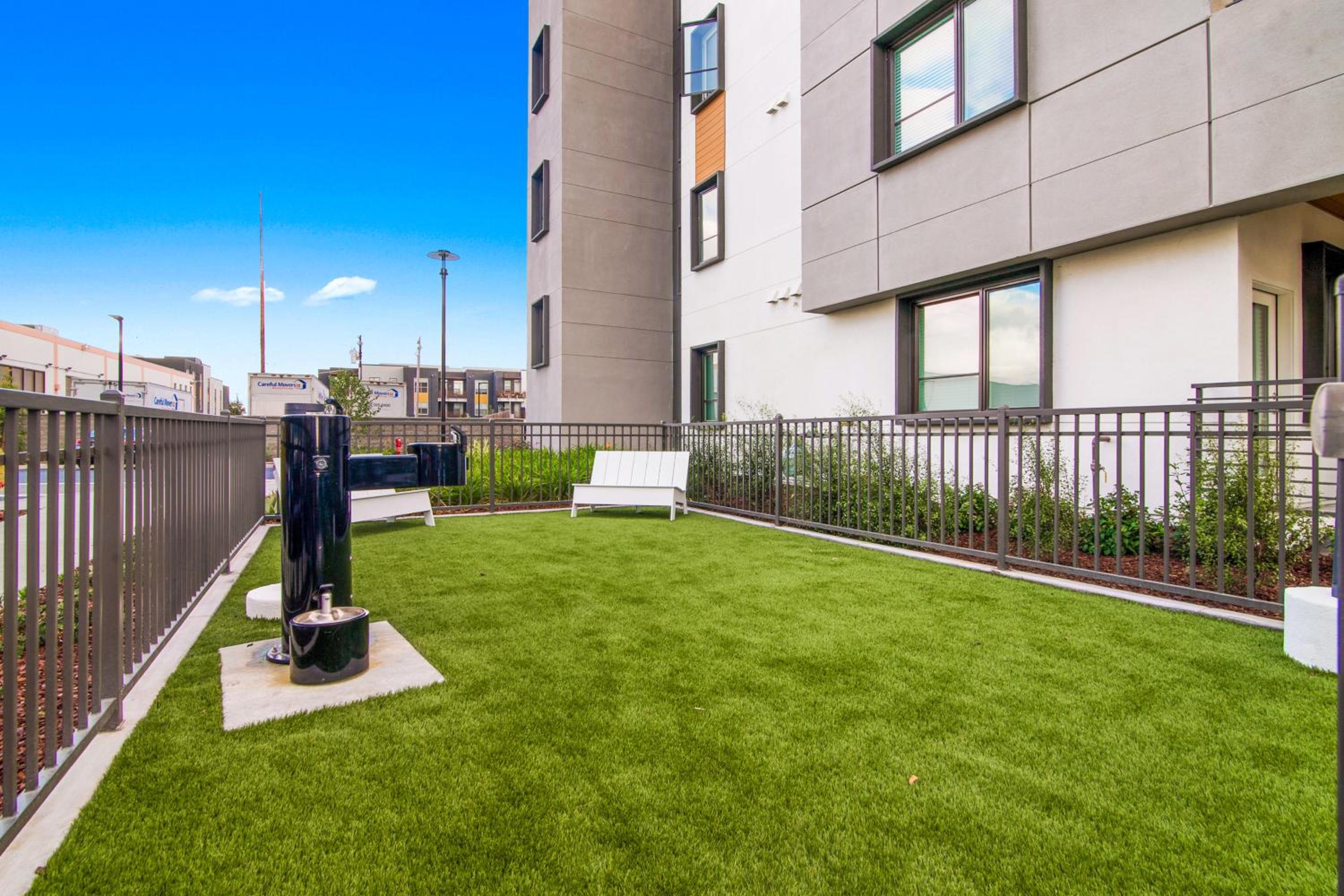 Global Luxury Suites in Menlo Park