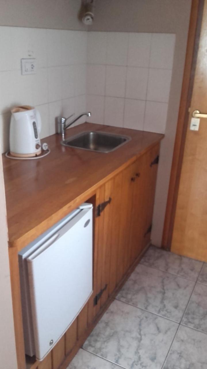 Hostal Rio Ona