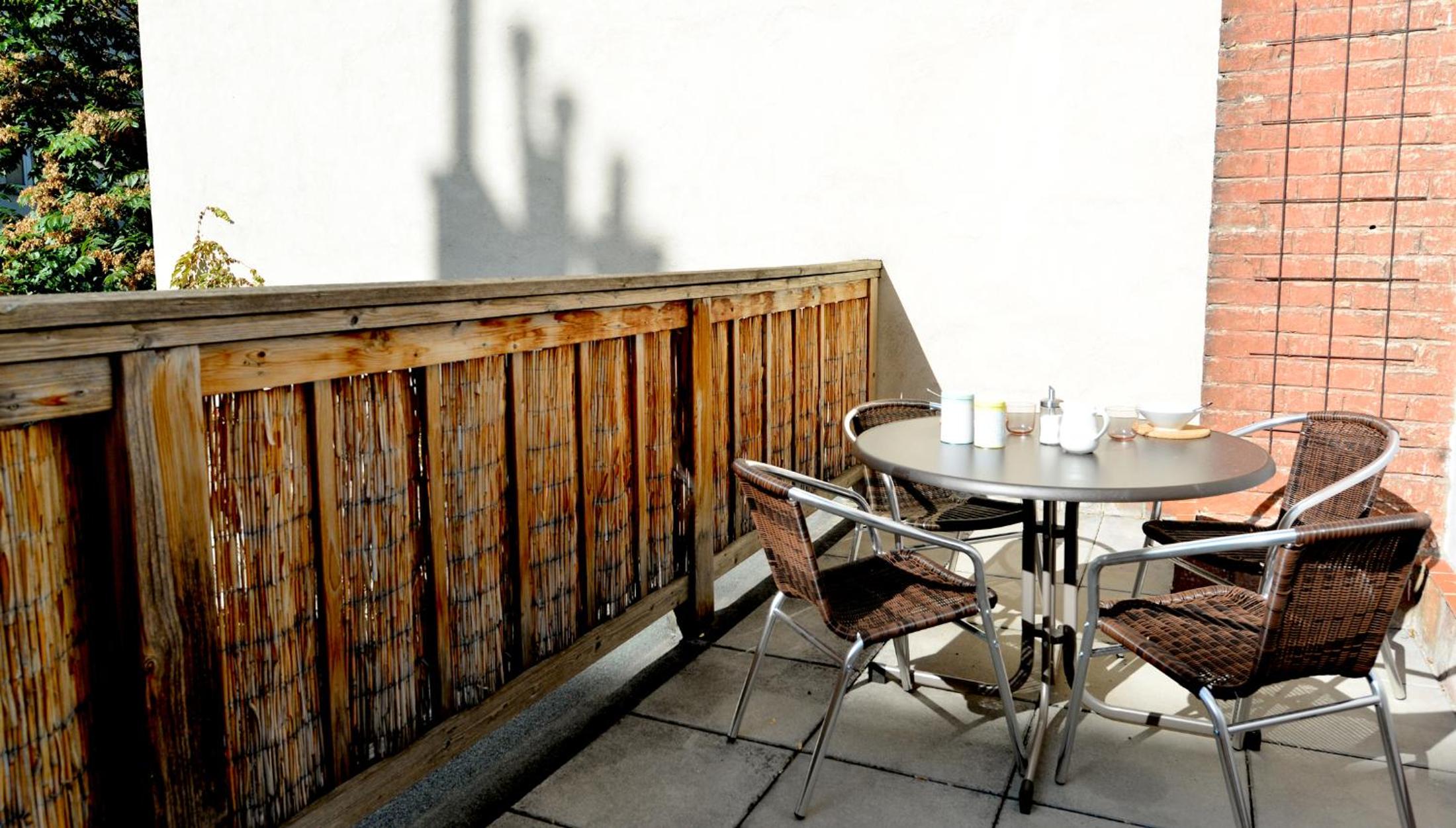 Quiet & Green, With Terrace
