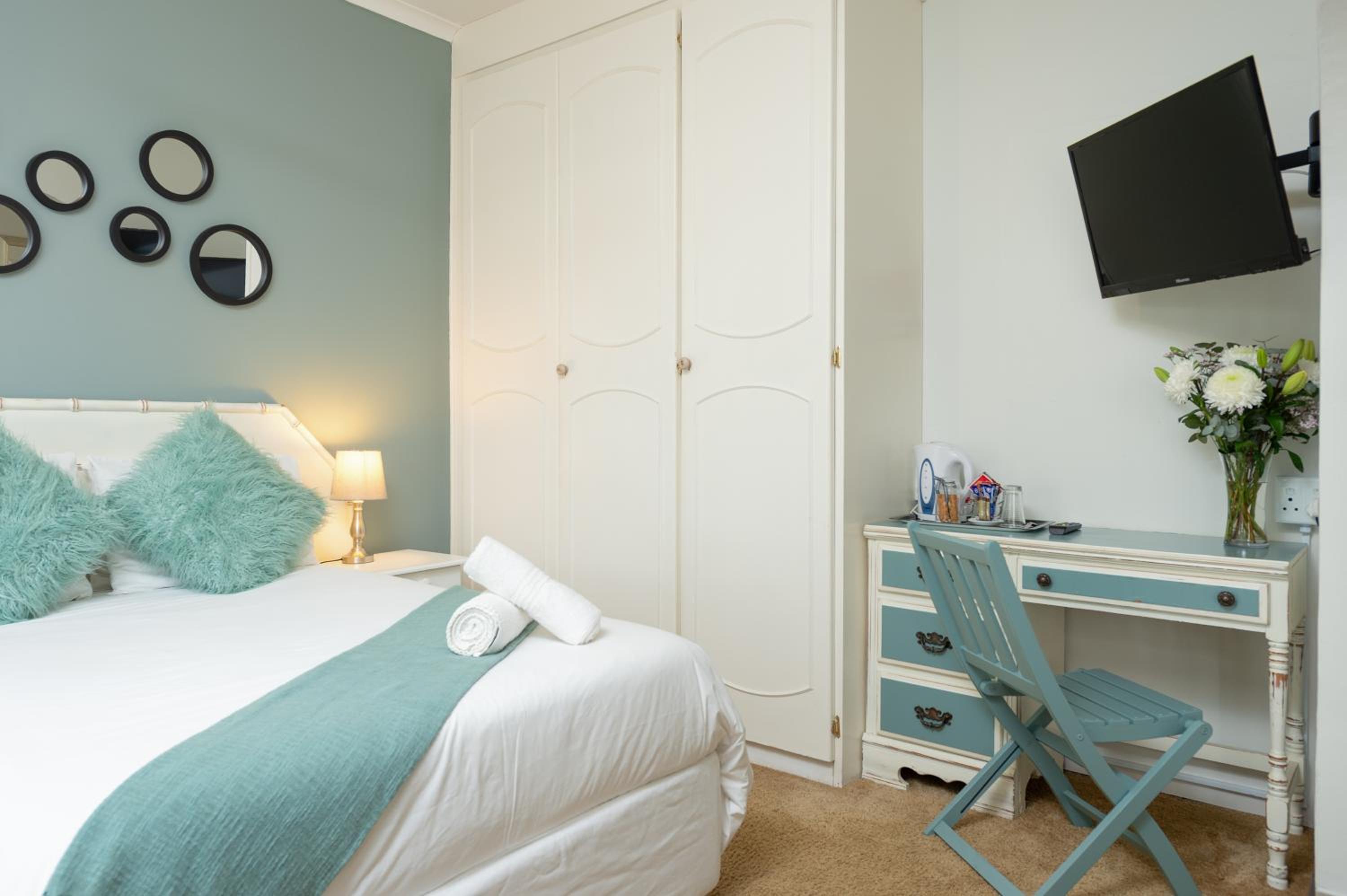 Zesty Guesthouse