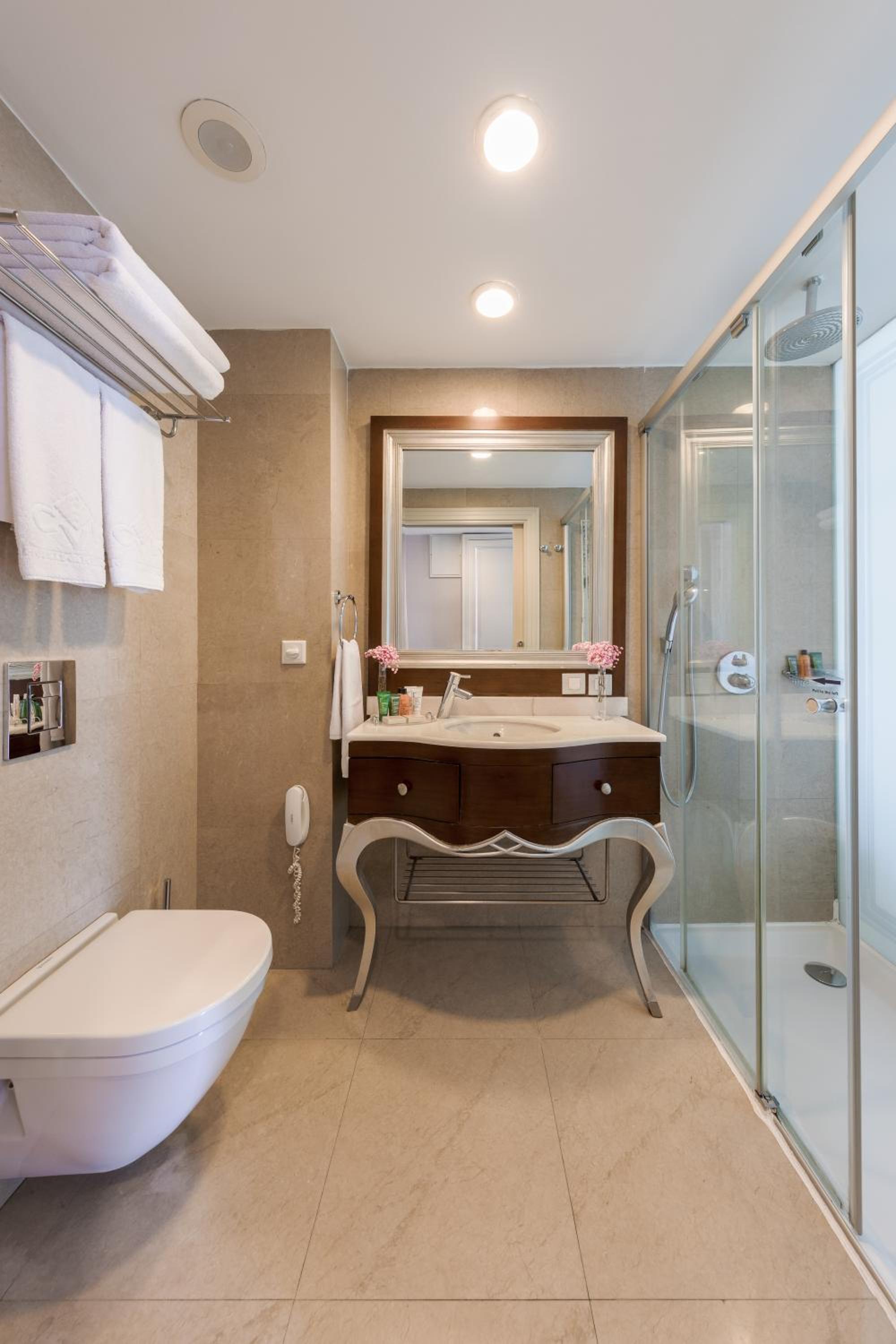 CVK Taksim Hotel Istanbul - Image 60