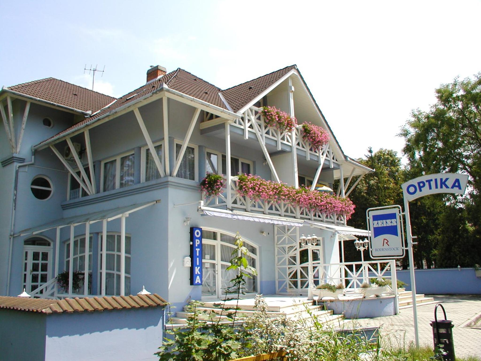 Photo 28