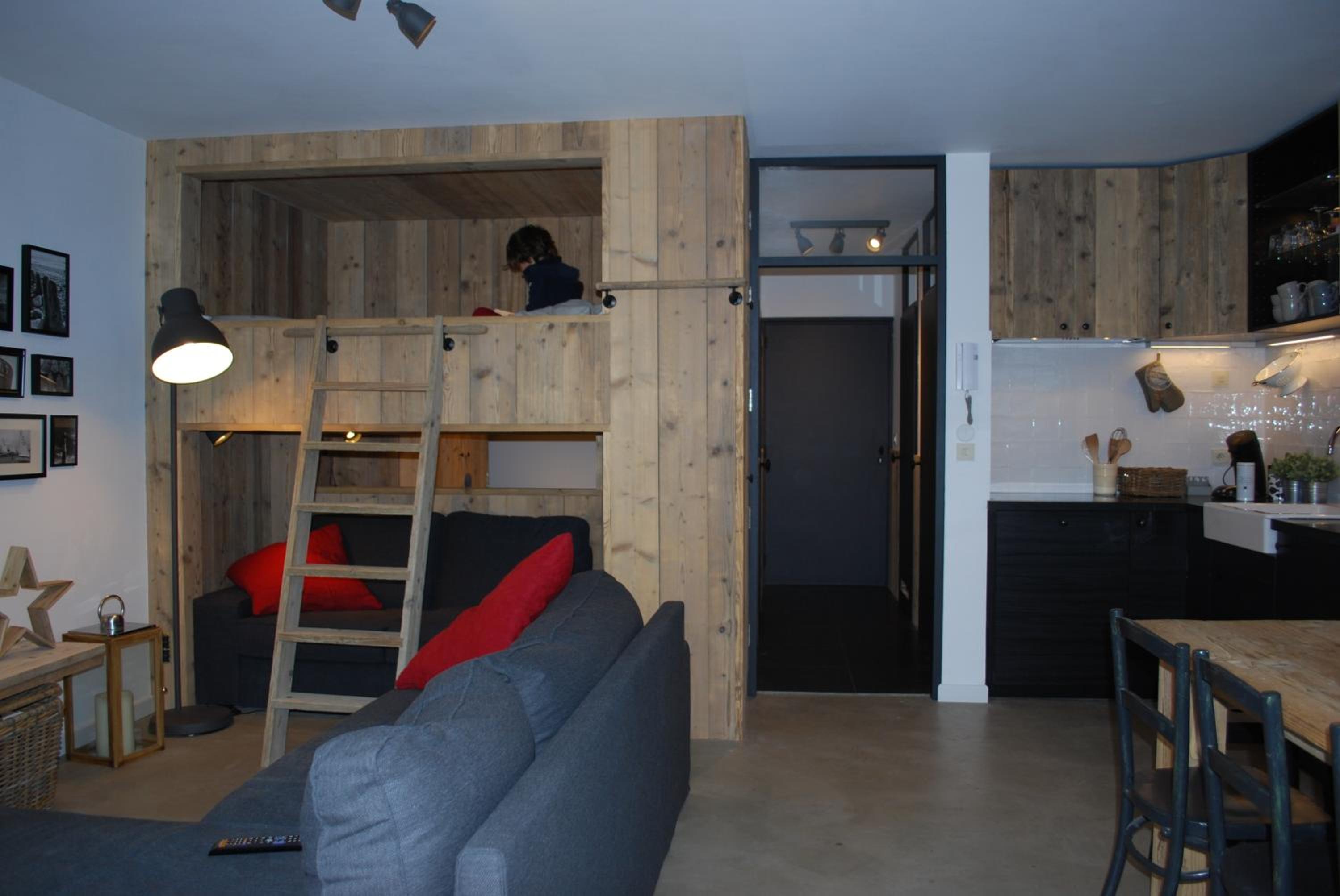 Photo 19