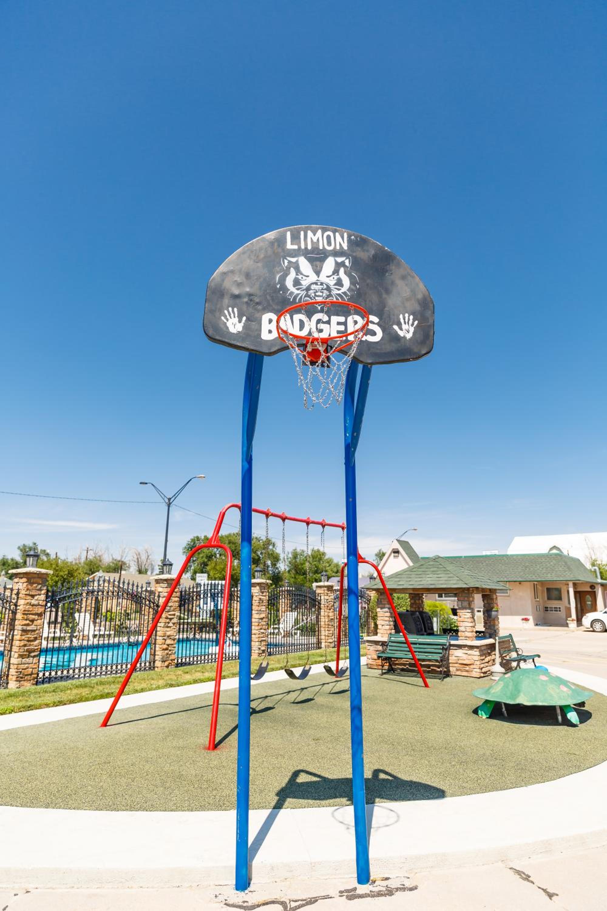 Safari Inn