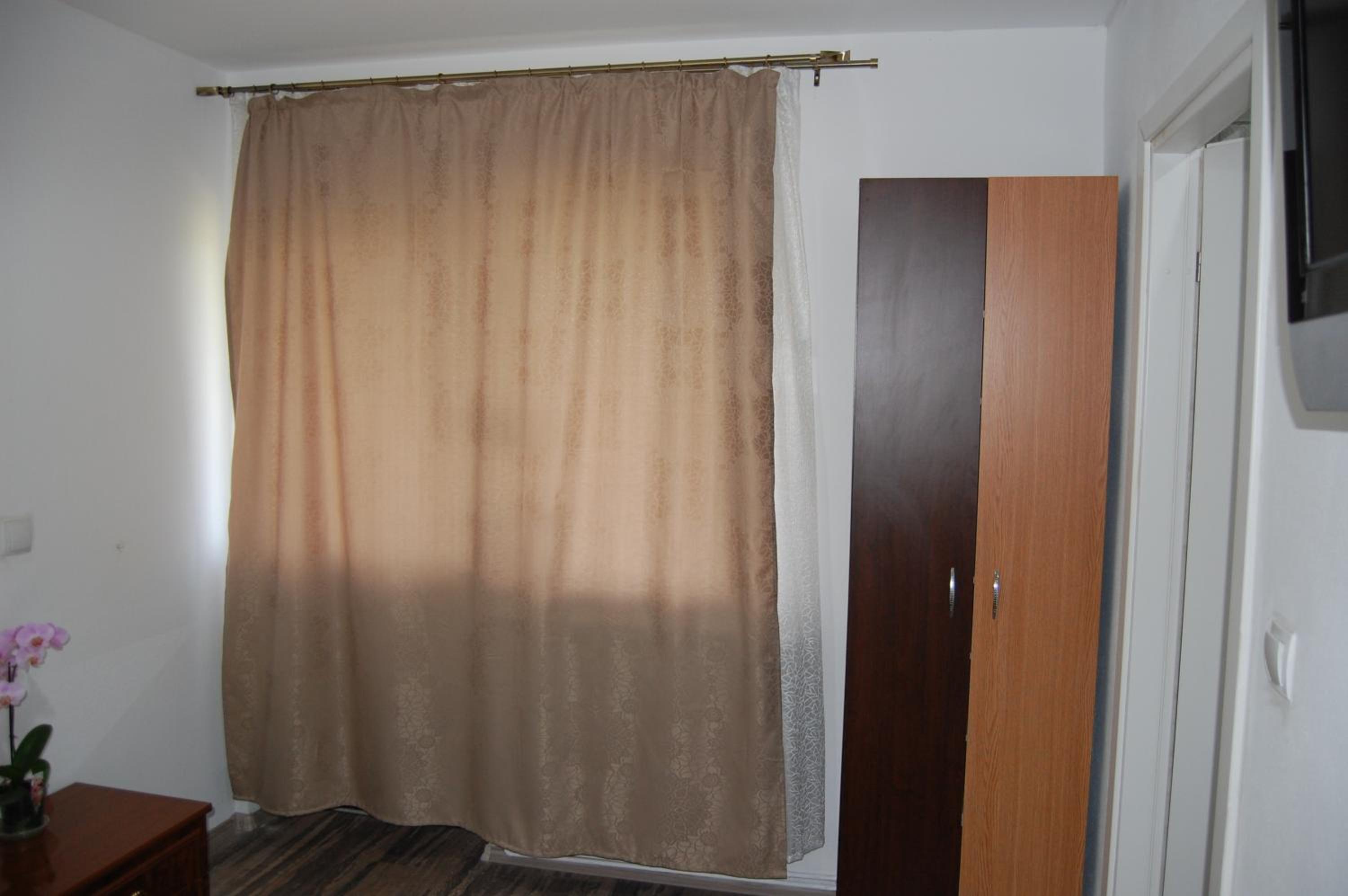 Photo 50