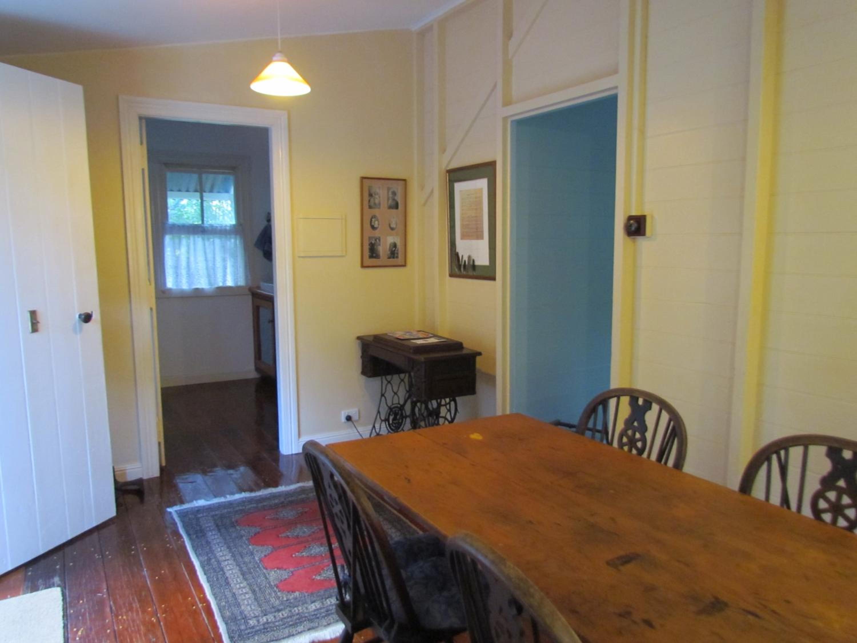 Whitsunday Heritage Cane Cutters Cottage