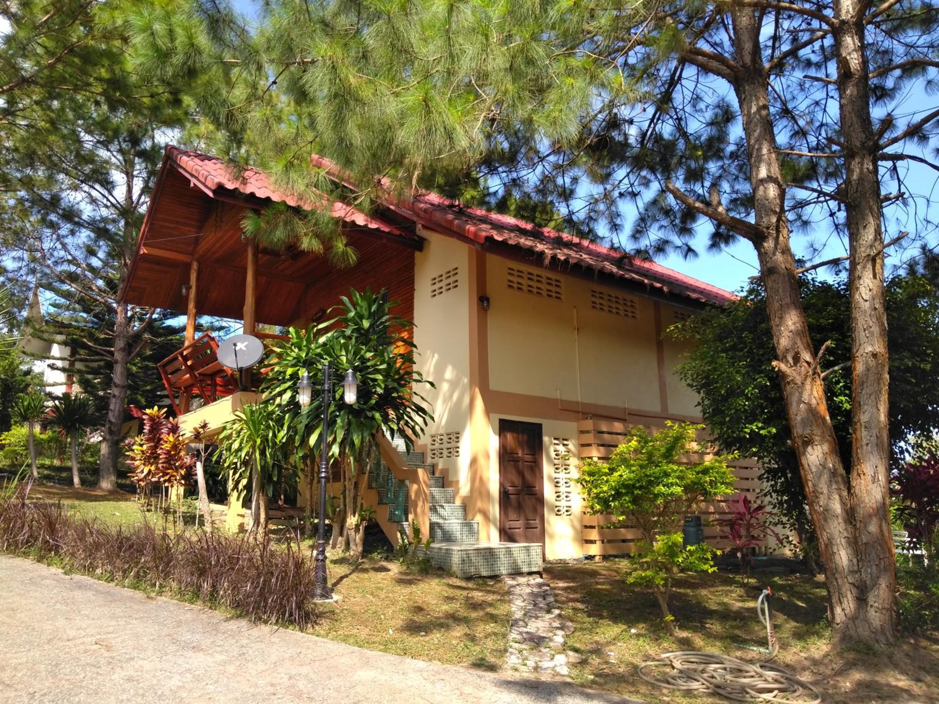 Chatfah Resort