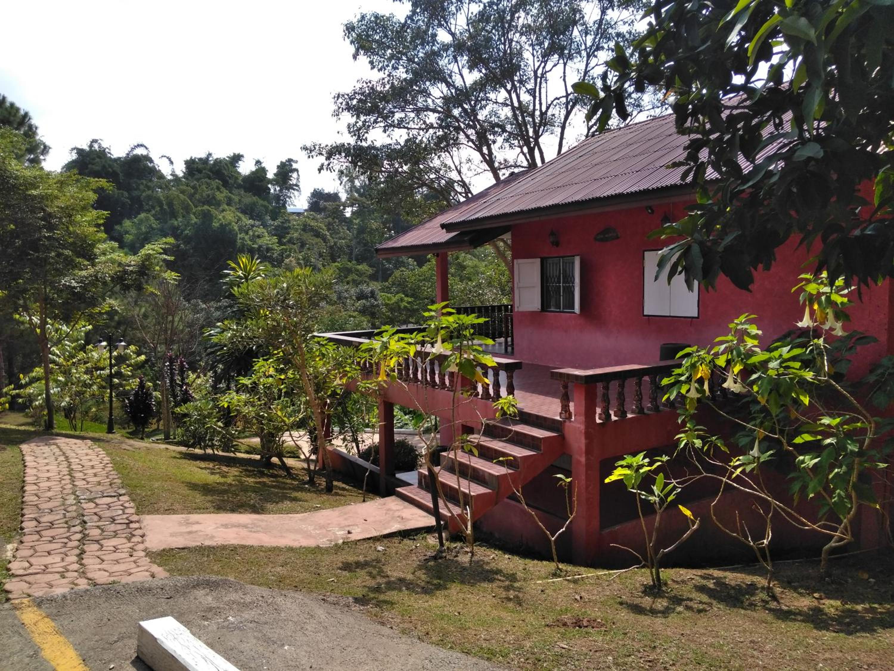 Chatfah Resort