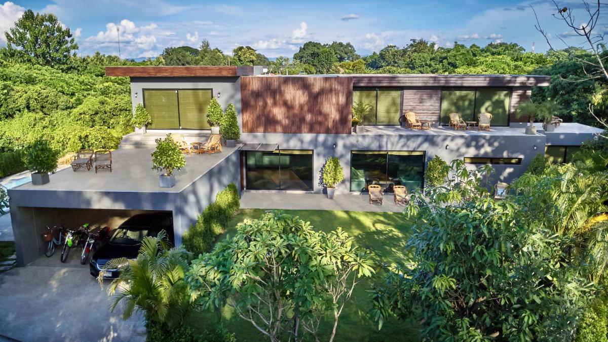 Luxury 5 Bedroom Private Pool Villa (Riverfront) — photo 3