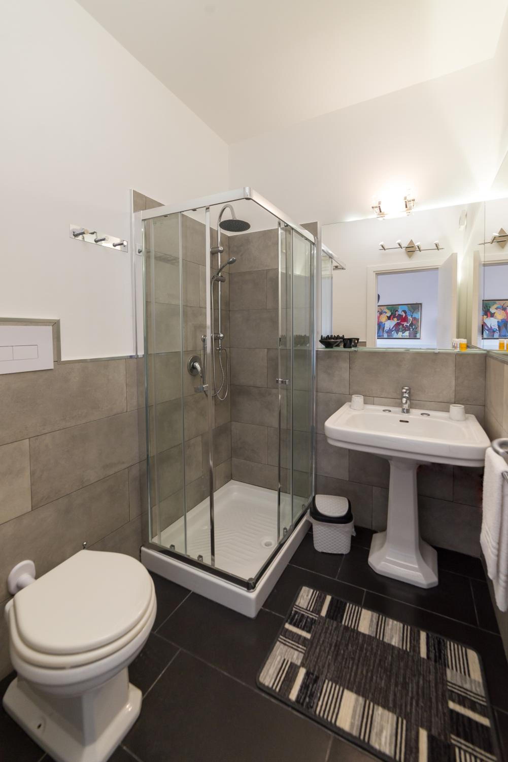 Opera House en Palermo — bathroom