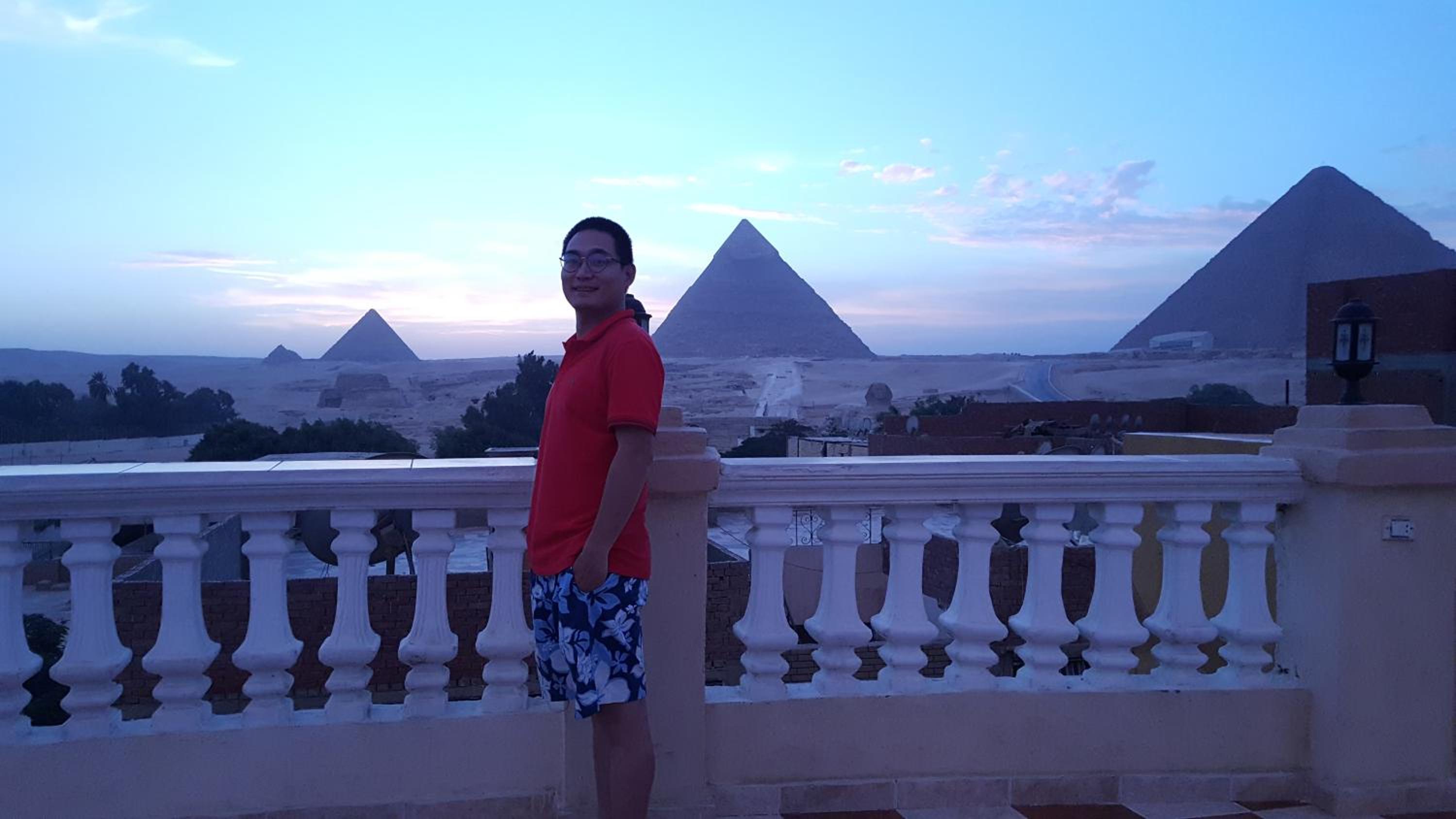 Royal Pyramids Inn
