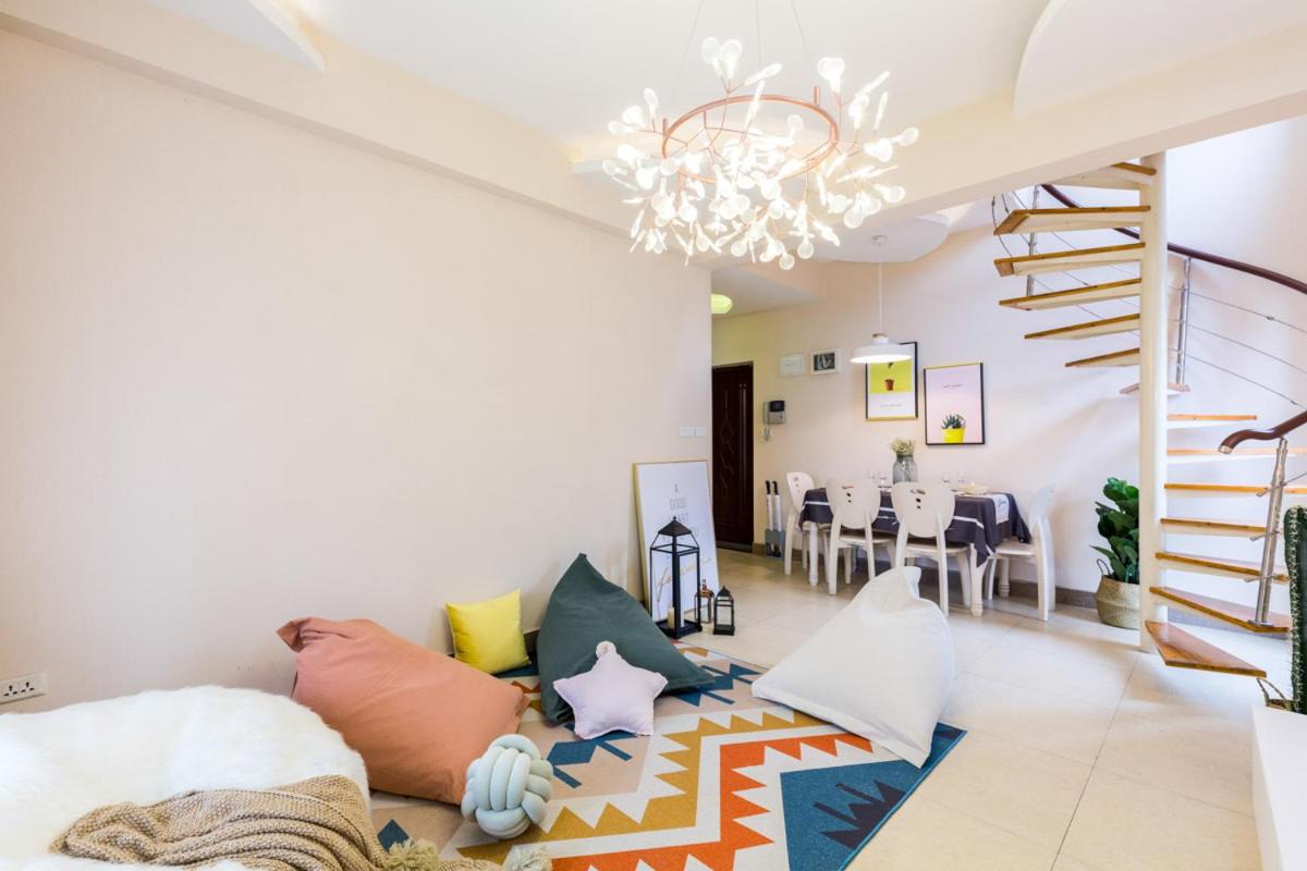 Chongqing Yubei·Chongqing North Station· Locals Apartment 00146280