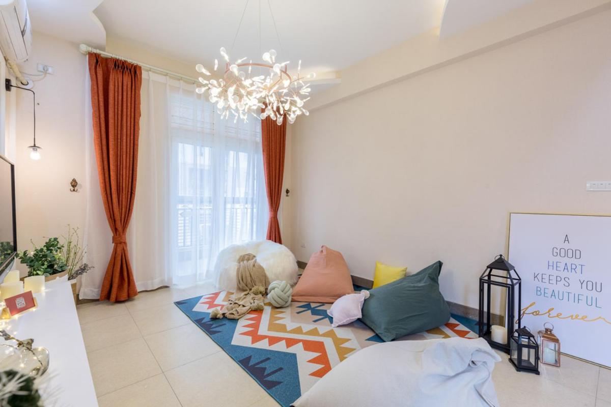 Chongqing Yubei·Chongqing North Station· Locals Apartment 00146280